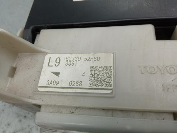 Módulo confort TOYOTA Yaris (_P13_) Imagem-4