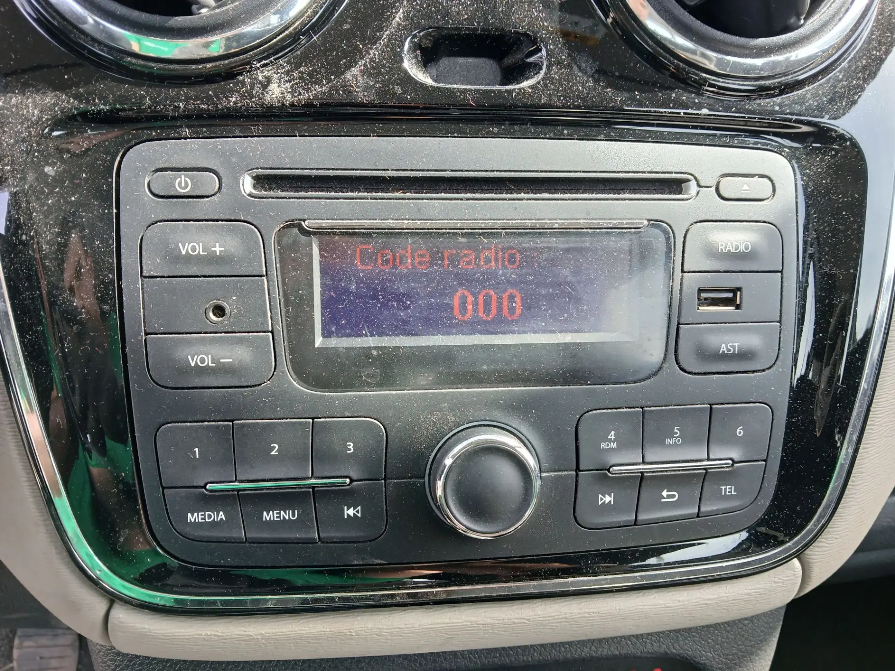 Car radio DACIA Dokker (0S_)