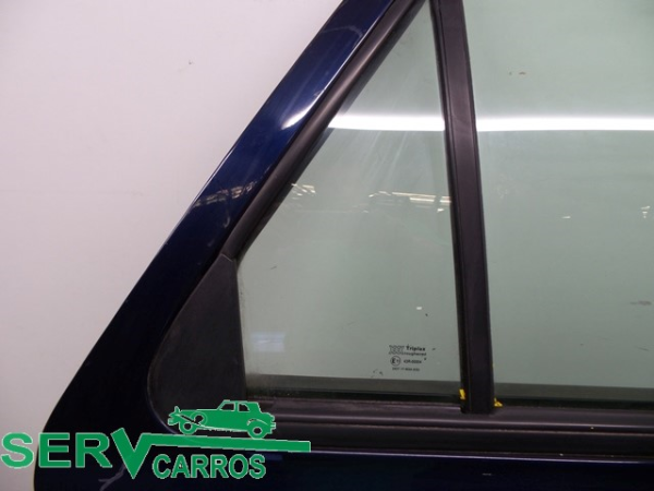 Vidro triangular da porta trás direito FORD Fiesta IV (JA_, JB_)