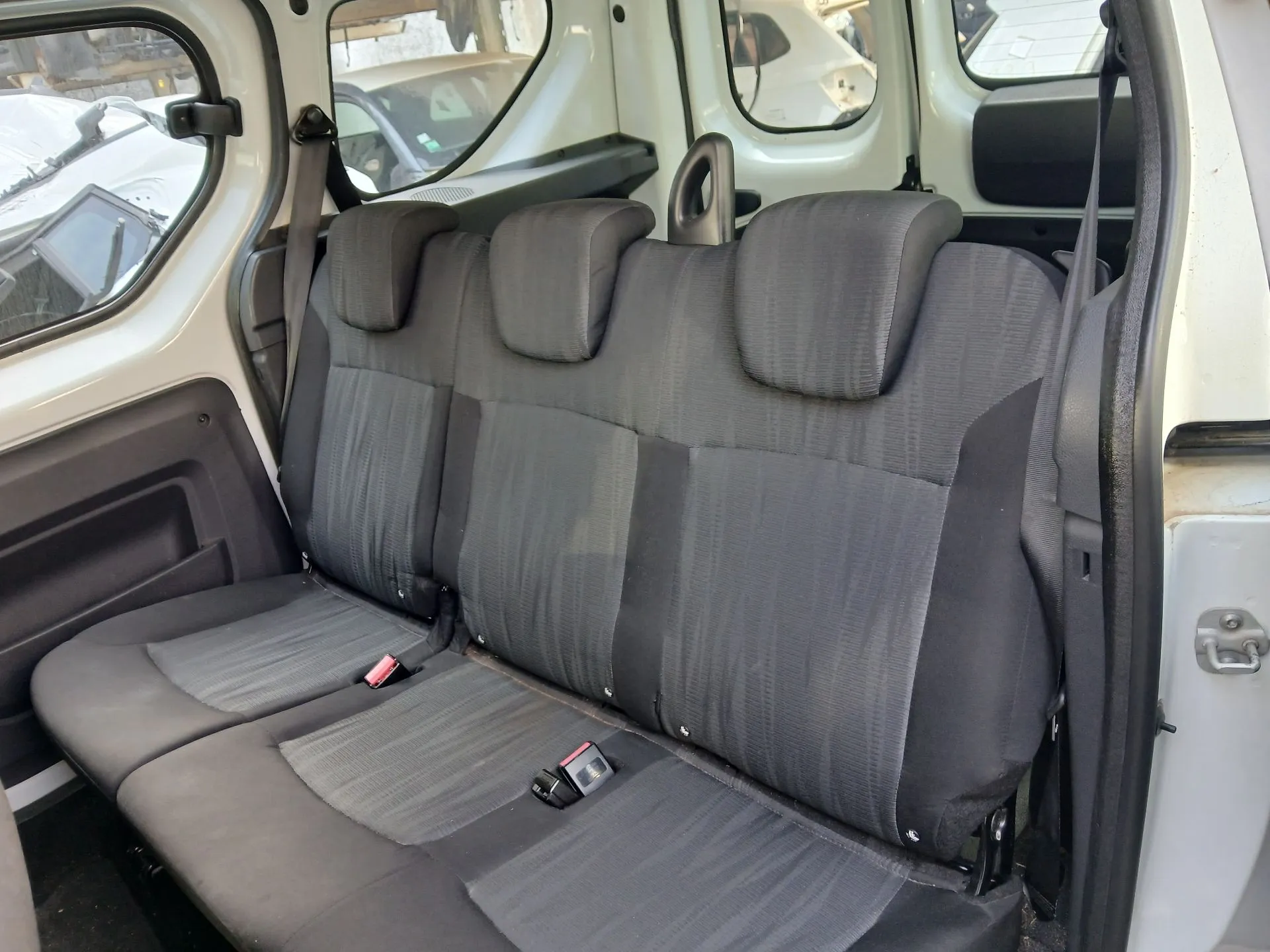 Conjunto de Bancos DACIA Dokker (0S_) Imagem-4