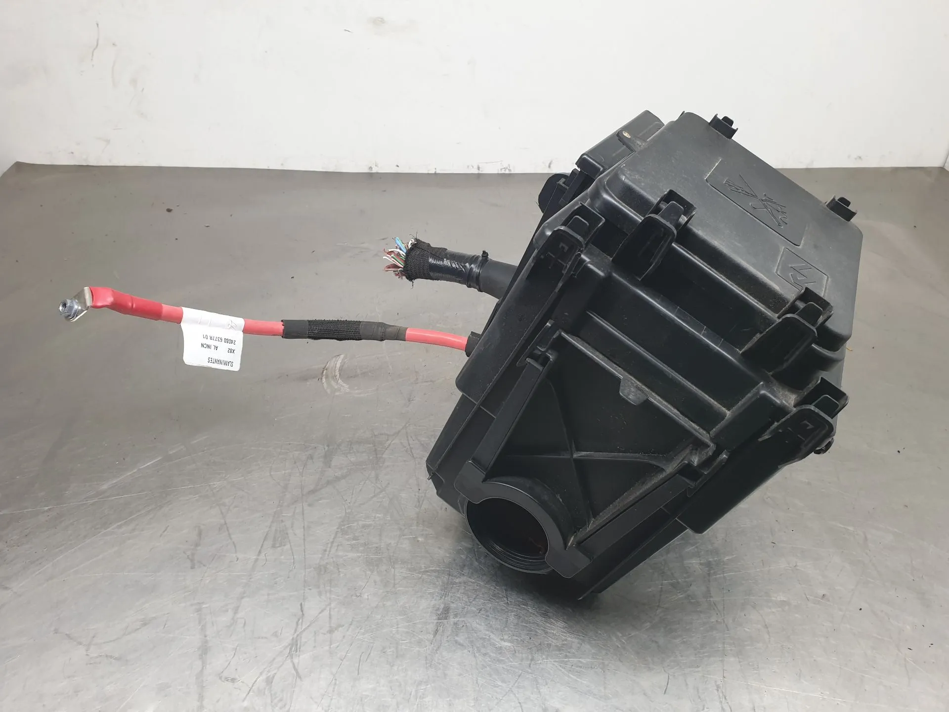 Involúcro / Carcaça dos Fusíveis RENAULT Trafic III (FG_) Imagem-2