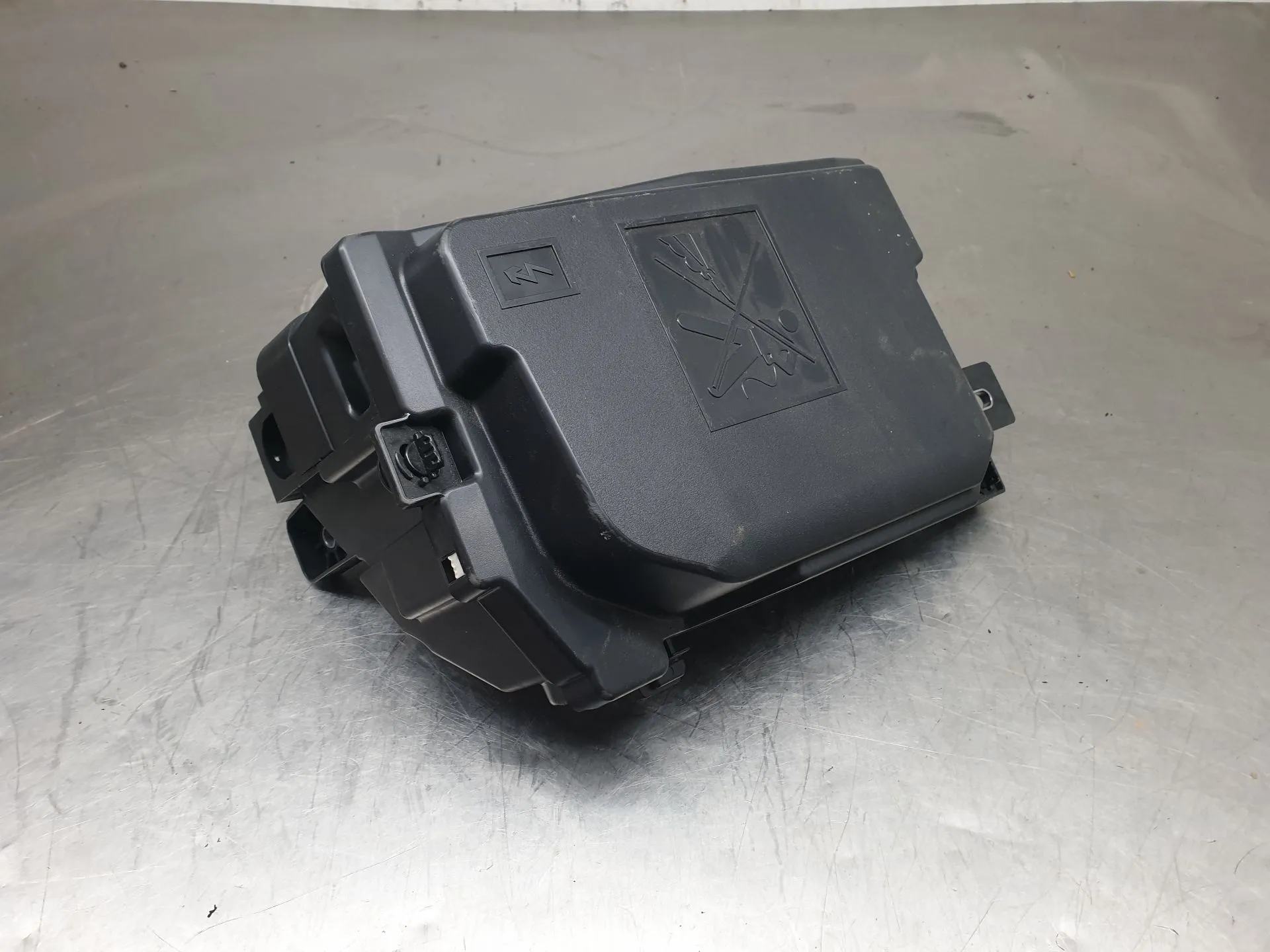 Involúcro / Carcaça dos Fusíveis RENAULT Captur II