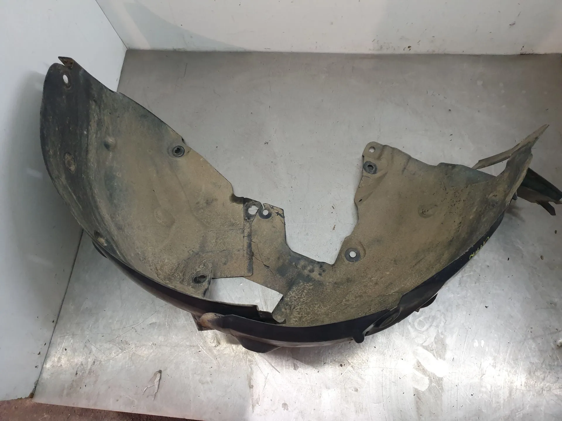 Resguardo da cava de roda frente esquerdo MERCEDES-BENZ Citan (415) Imagem-3