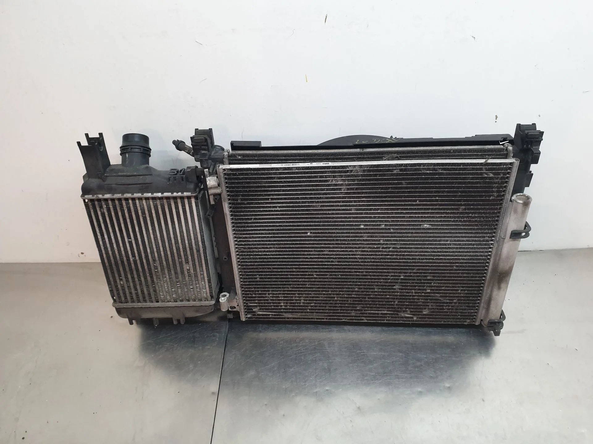 Kit de Radiadores DACIA Lodgy (JS_) Imagem-1