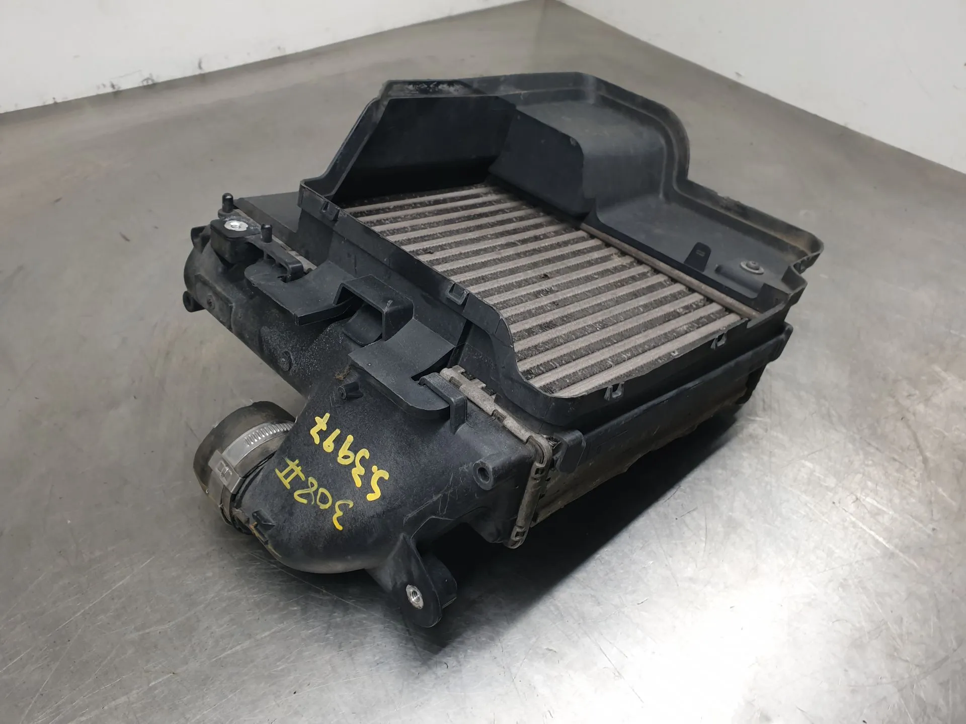 Radiatore intercooler PEUGEOT 308 II Imagem-3