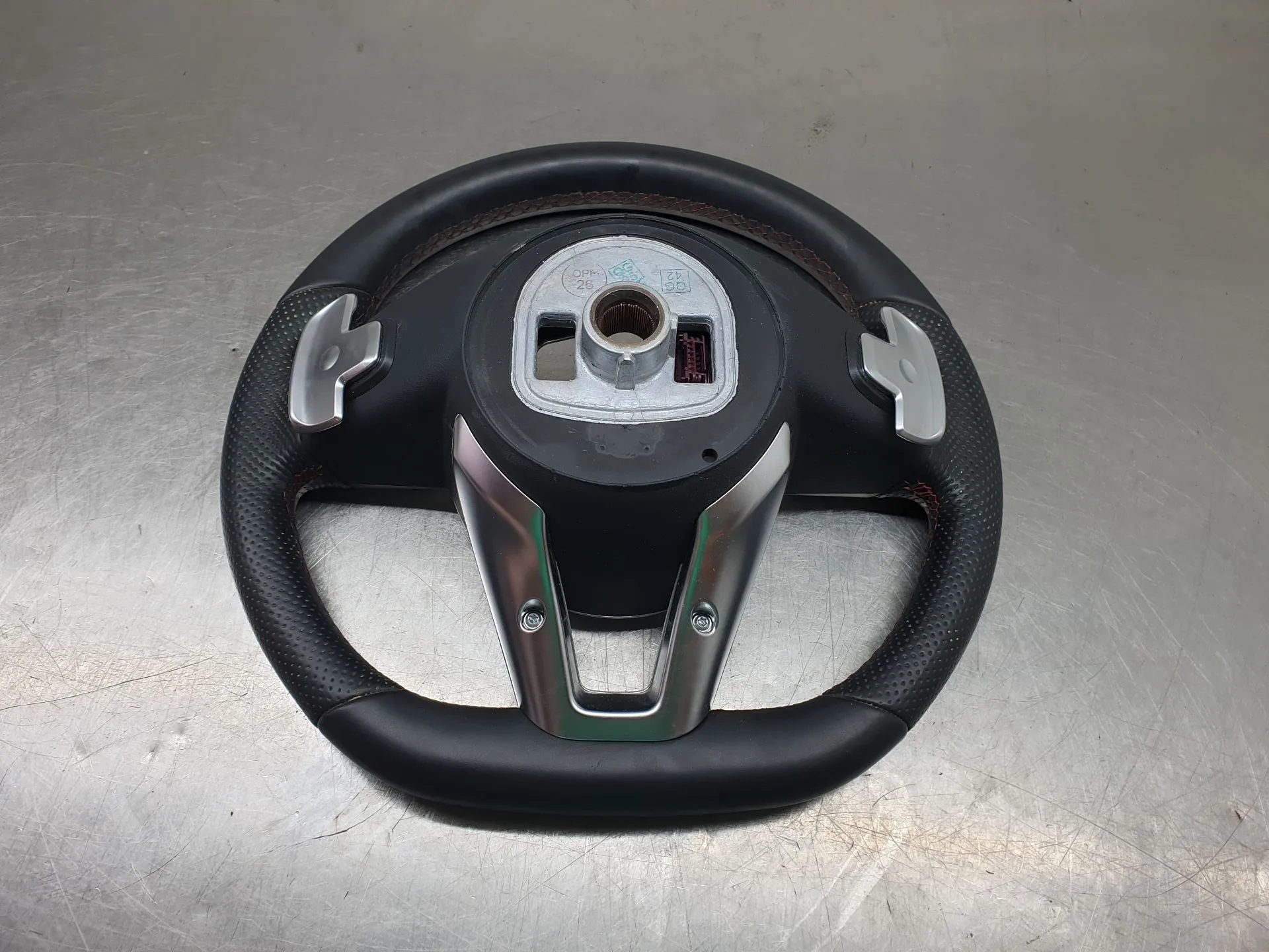 Volante MERCEDES-BENZ GLA (X156) Imagem-5