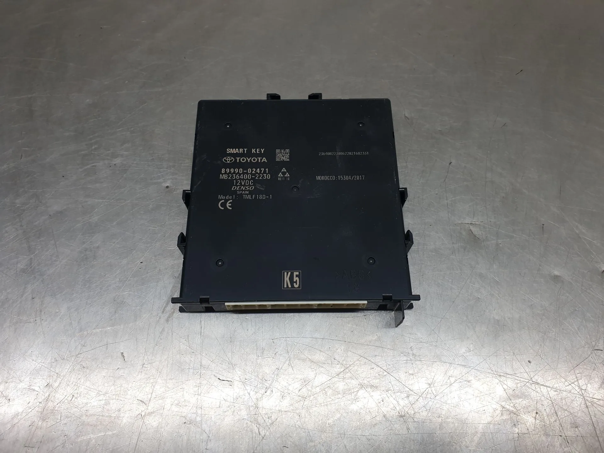 Comfort Unit Module TOYOTA Corolla Hatchback (_E21_) Imagem-1