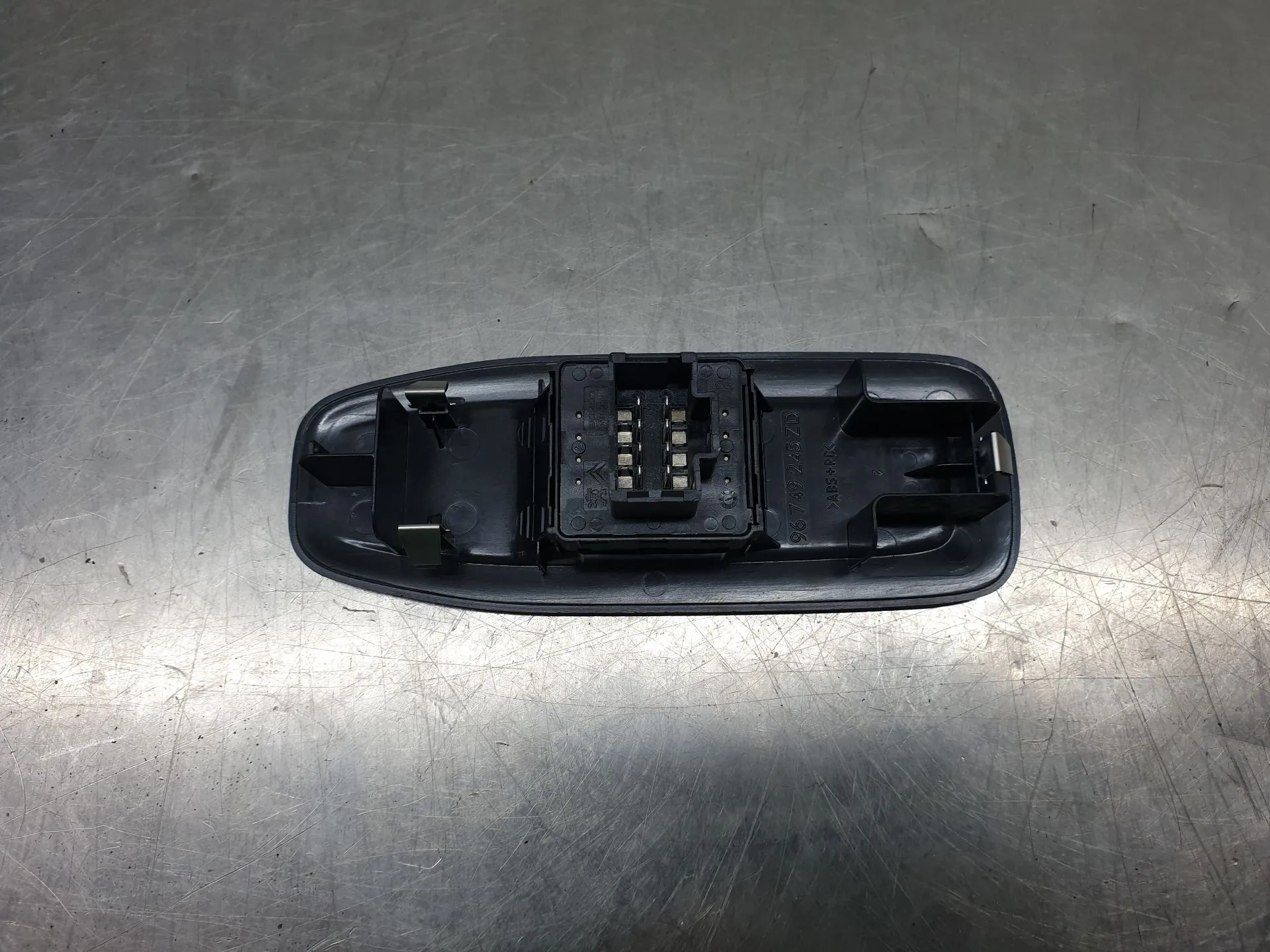 Comando / interruttore alzacristallo anteriore sinistro PEUGEOT 208 Imagem-4