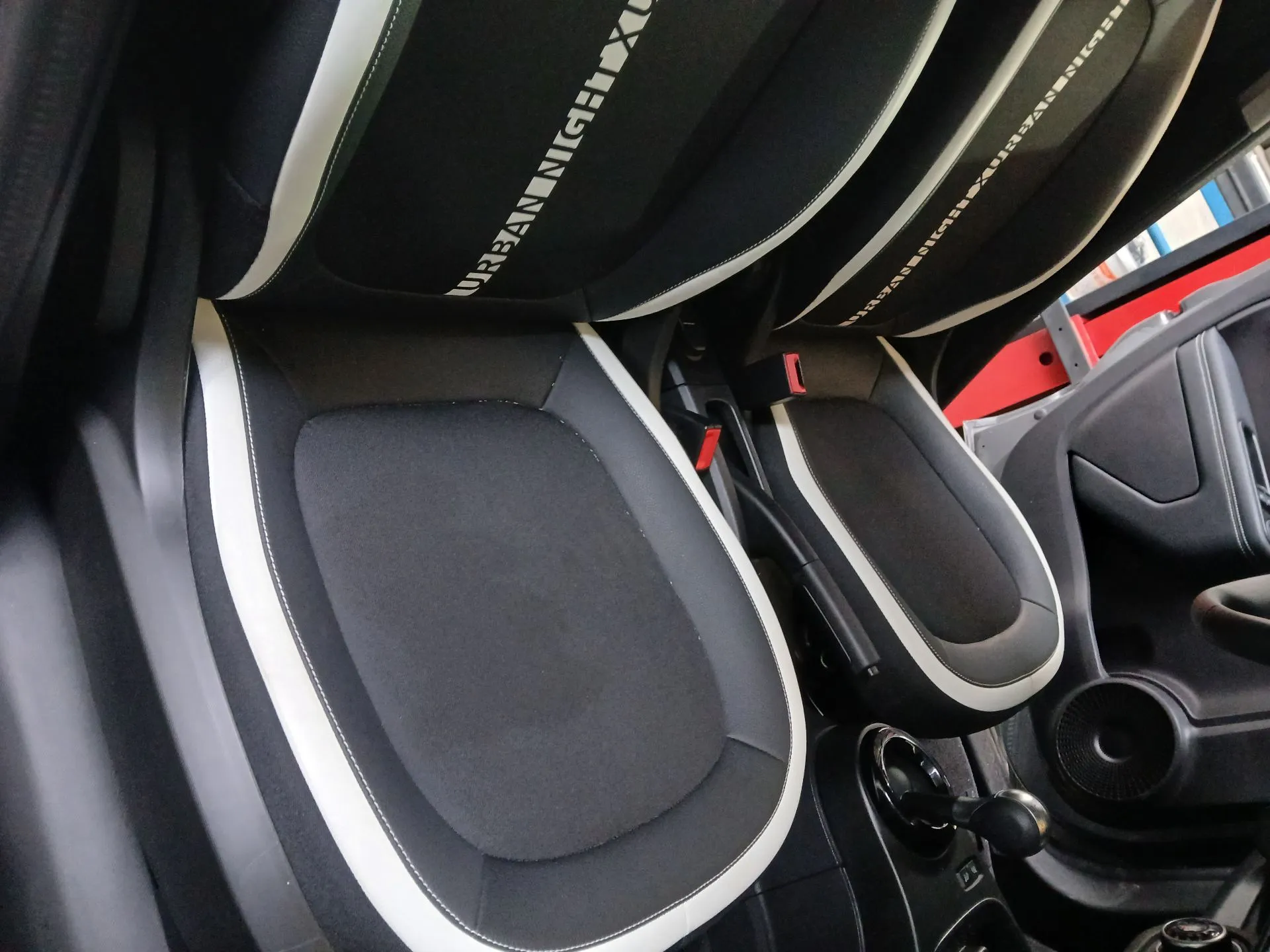 Conjunto de Bancos RENAULT Twingo III (BCM_) Imagem-1