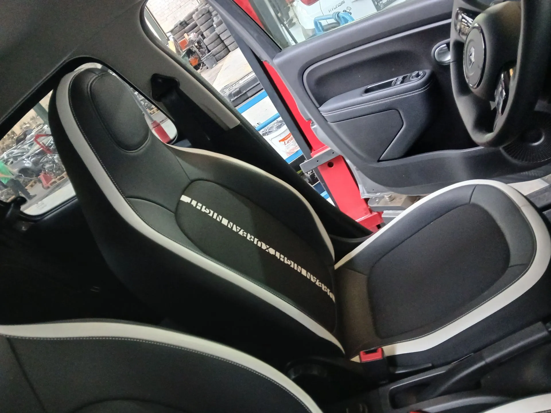 Conjunto de Bancos RENAULT Twingo III (BCM_) Imagem-3