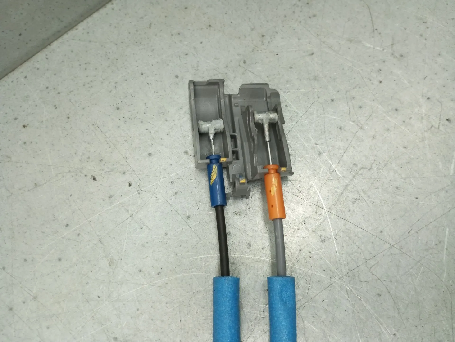 Fechadura / fecho porta frente direito HYUNDAI Kauai (OS) Imagem-3