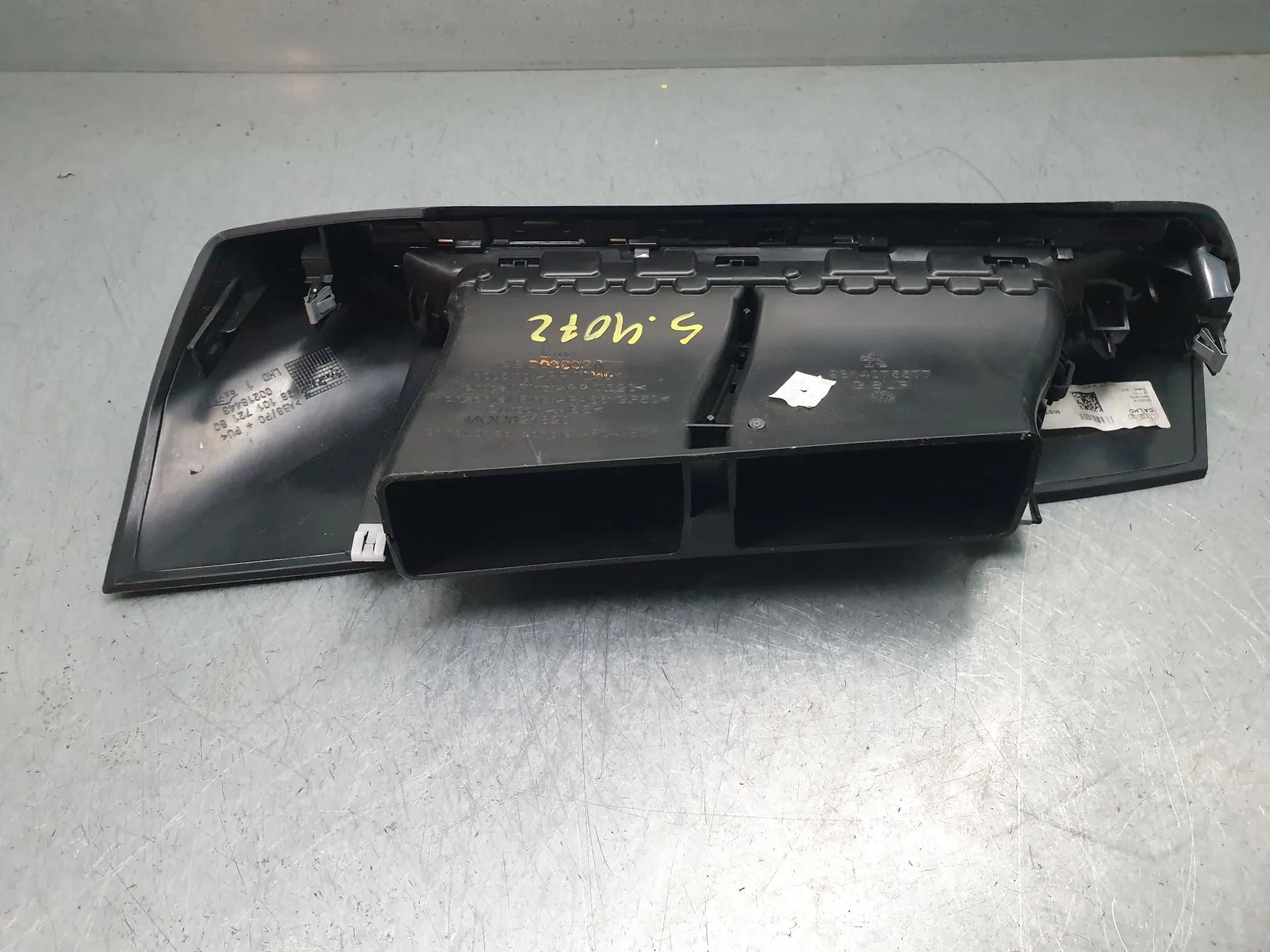 Heating flaps PEUGEOT 3008 II (M_) Imagem-4