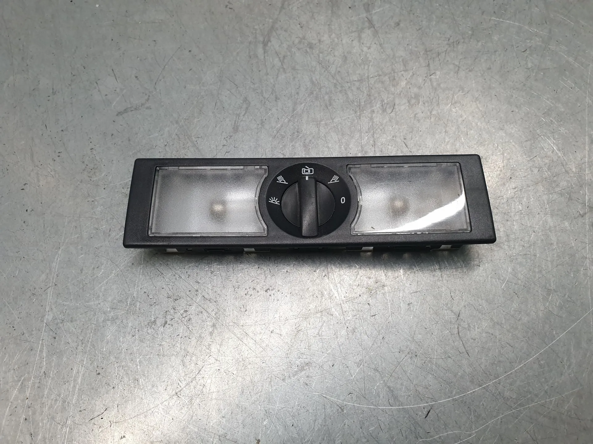 Plafonier trás SEAT Arona (KJ7)