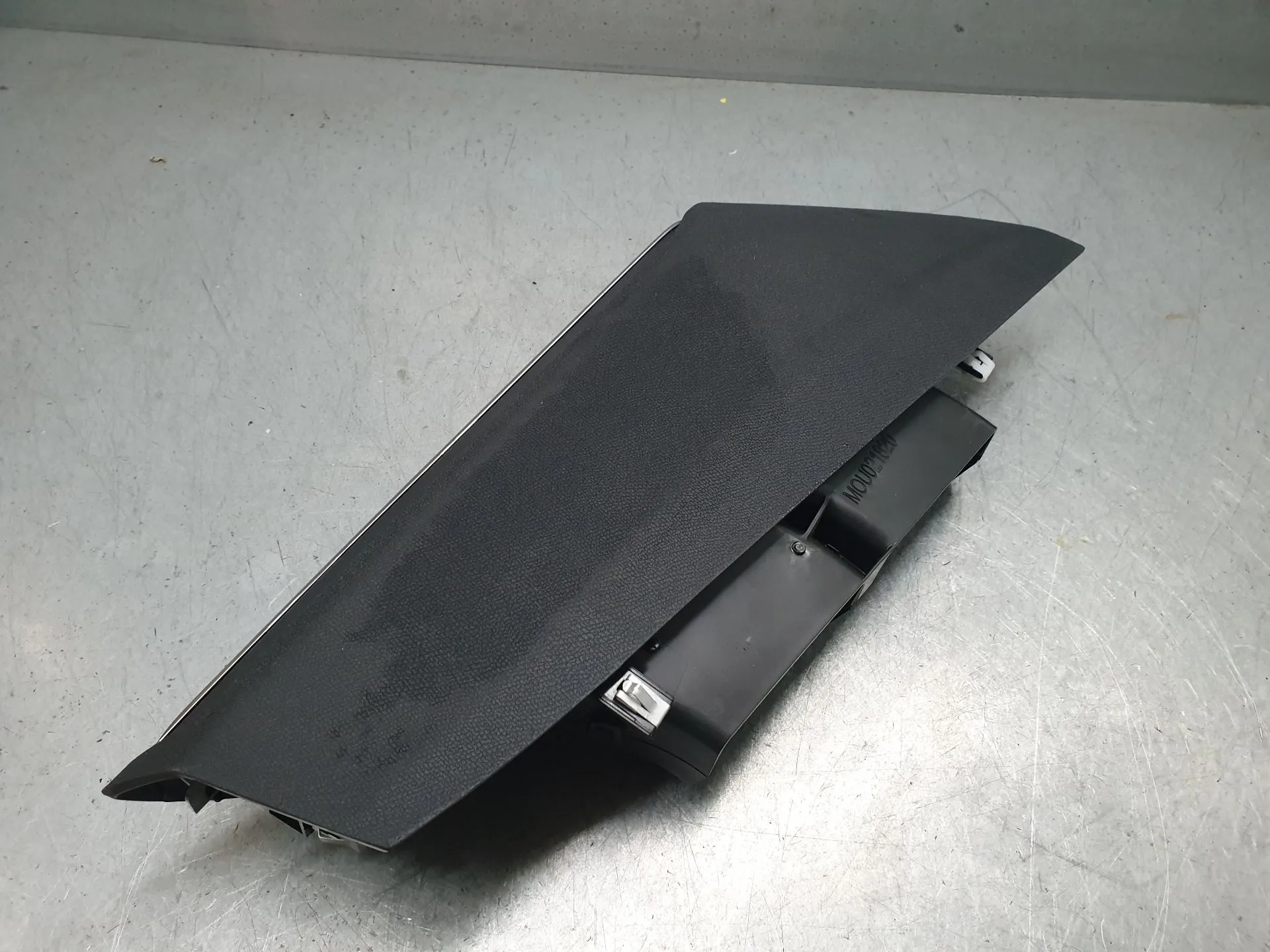 Heating flaps PEUGEOT 3008 II (M_) Imagem-3