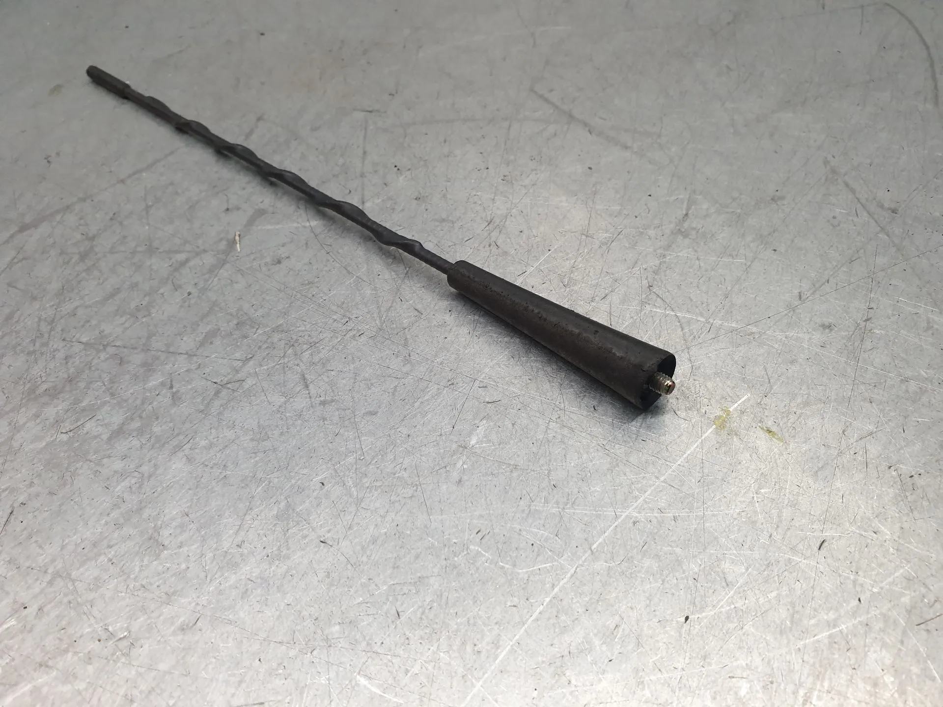 Antenna RENAULT Twingo III (BCM_) Imagem-2