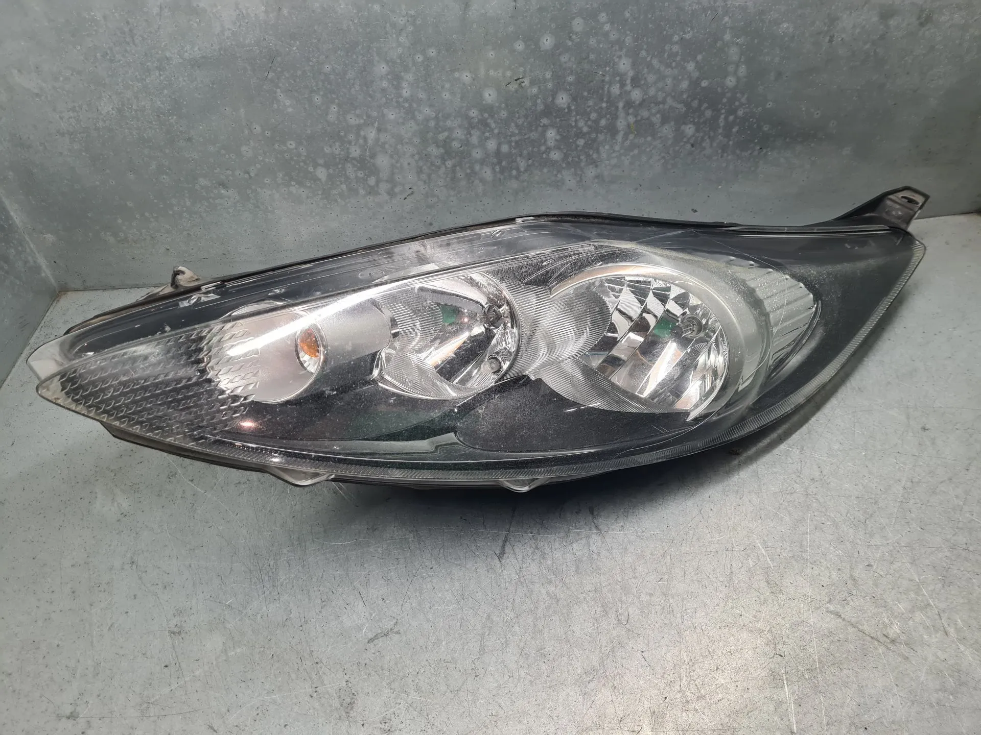 Frente Completa FORD Fiesta VI (CB1, CCN) Imagem-9