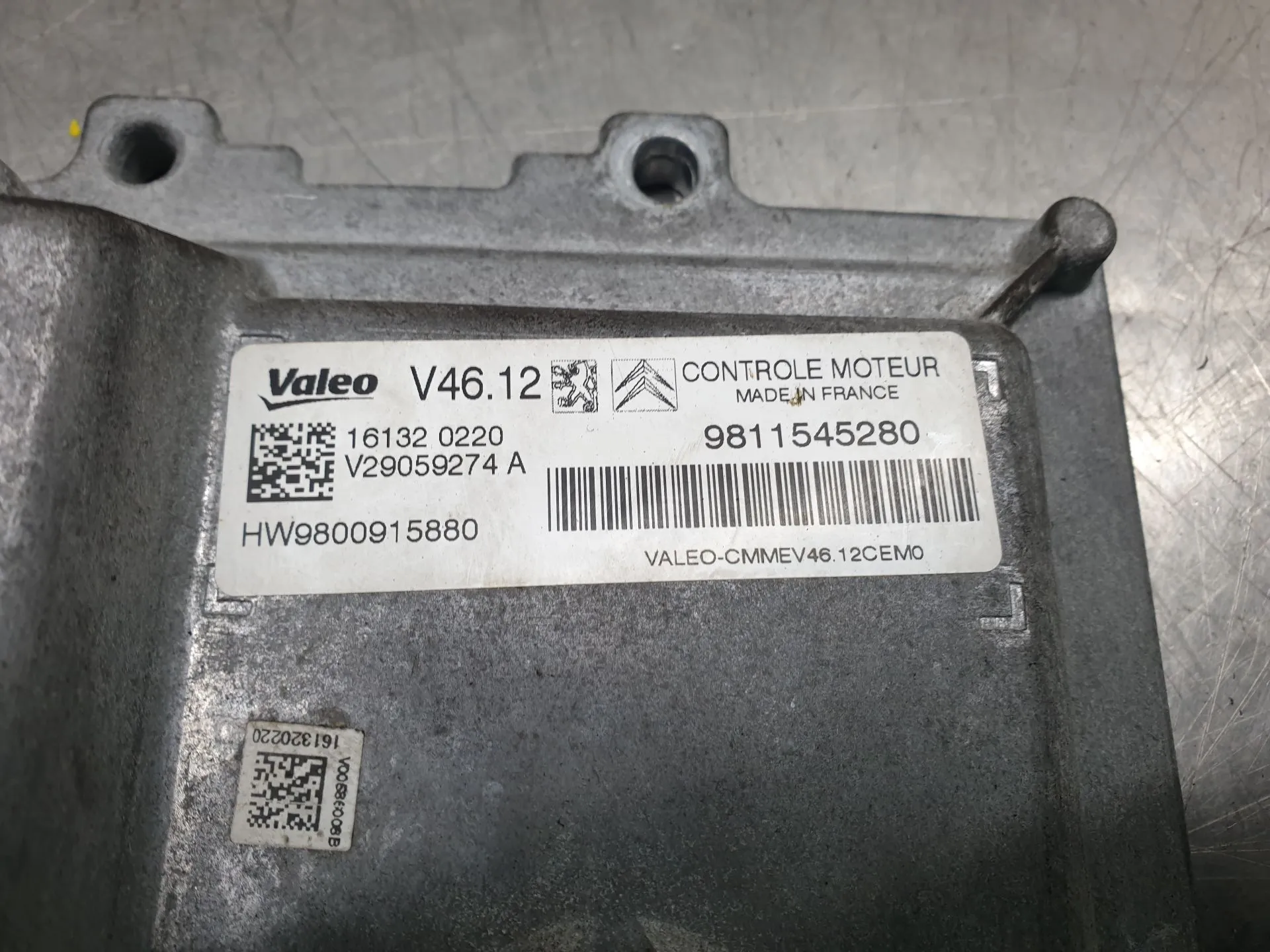 Centralina motor / ECU PEUGEOT 208 Imagem-3