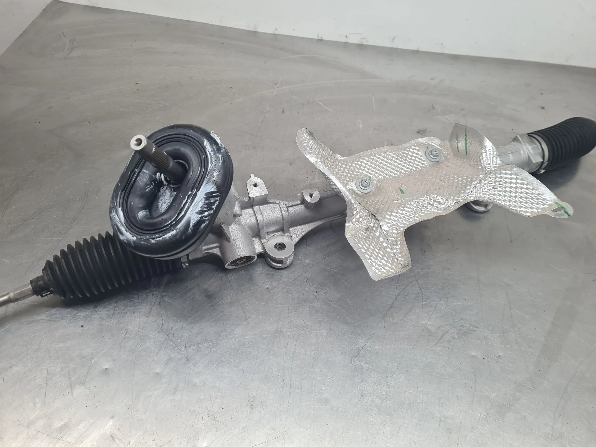 Steering box DACIA Sandero III Imagem-4