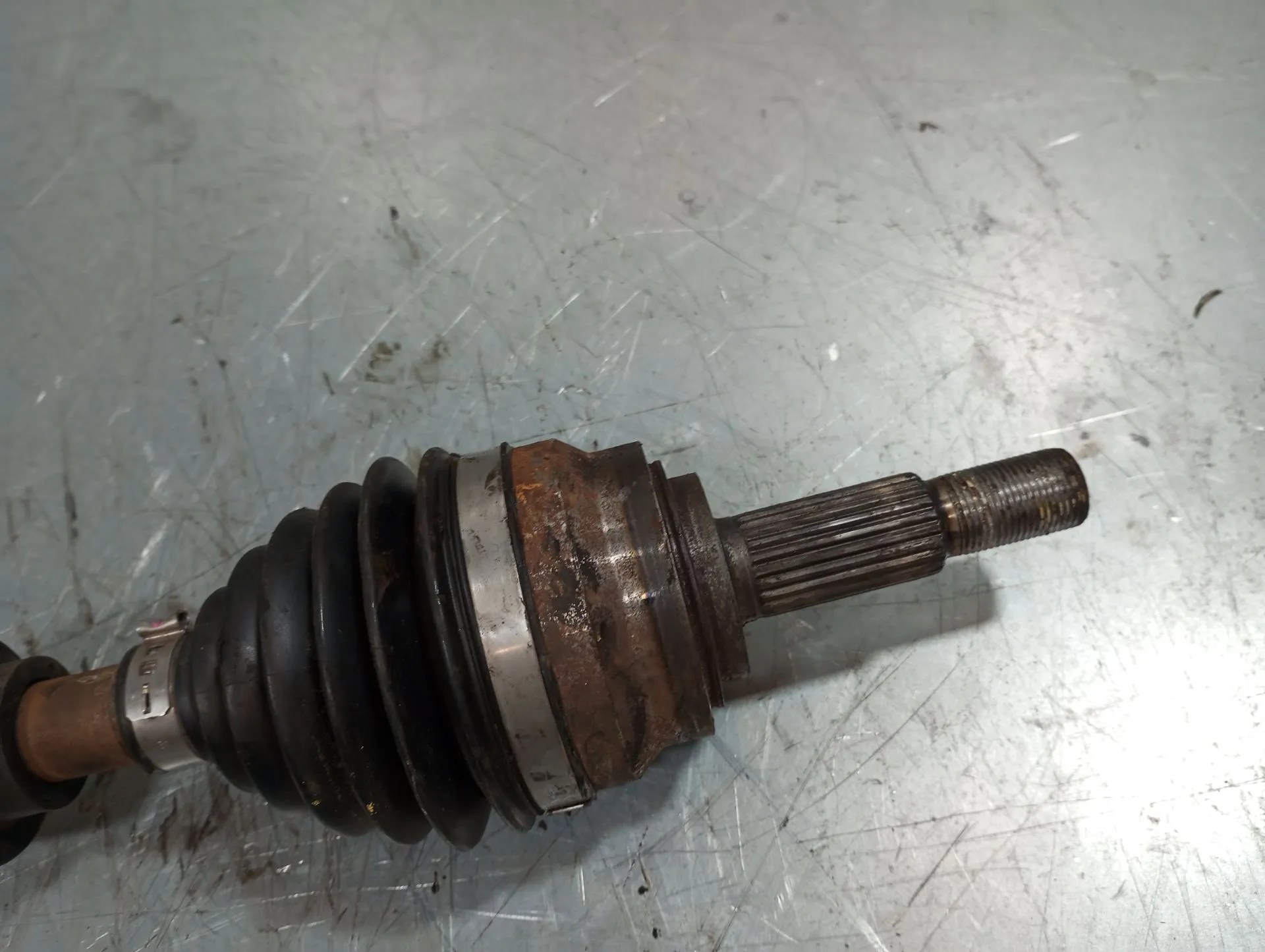 Semiasse anteriore sinistro DACIA Sandero III Imagem-1