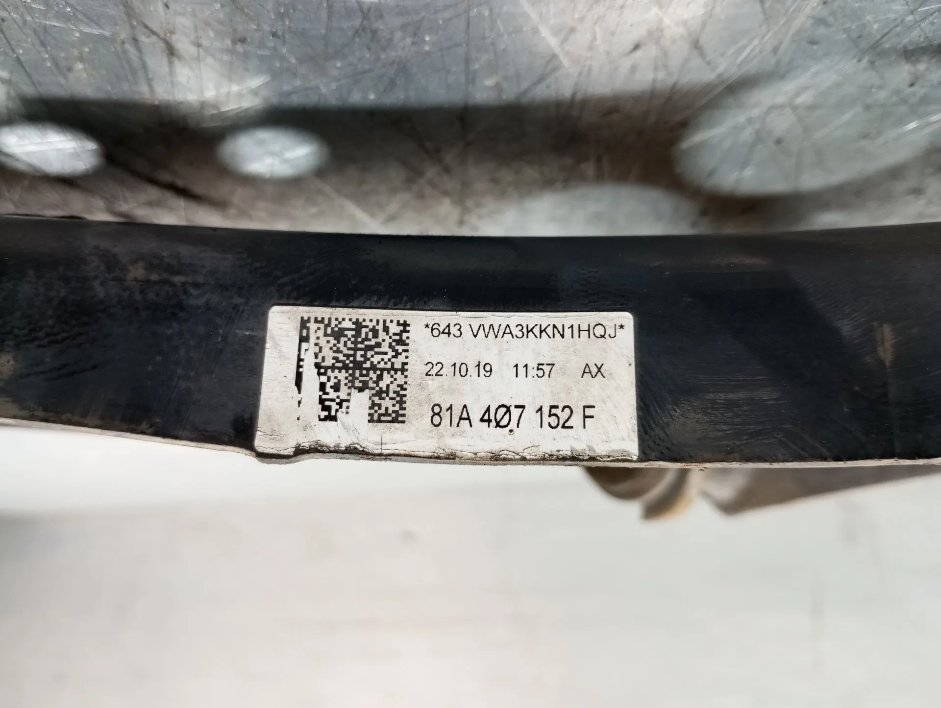 Braço de suspensão frente direito AUDI Q2 (GA) Imagem-2