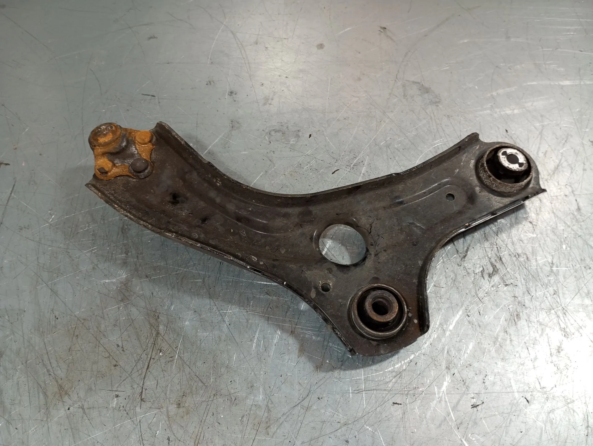 Braccio di sospensione anteriore sinistro RENAULT Captur II Imagem-1