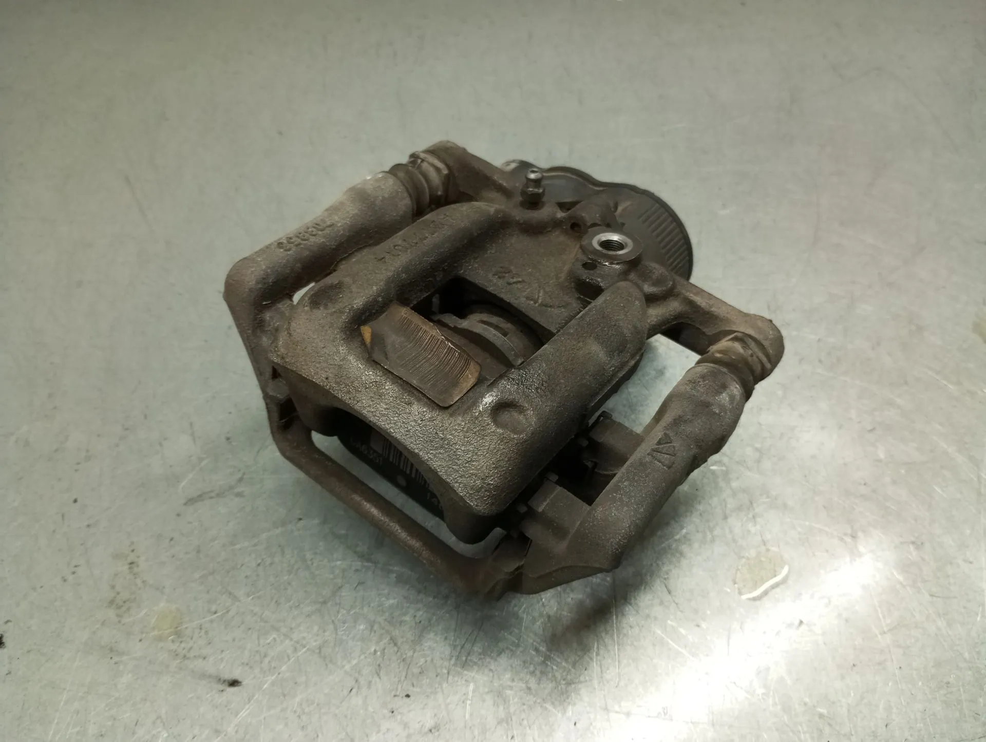 Pinça travão / maxila de travão frente esquerda PEUGEOT 5008 II (M_) Imagem-1