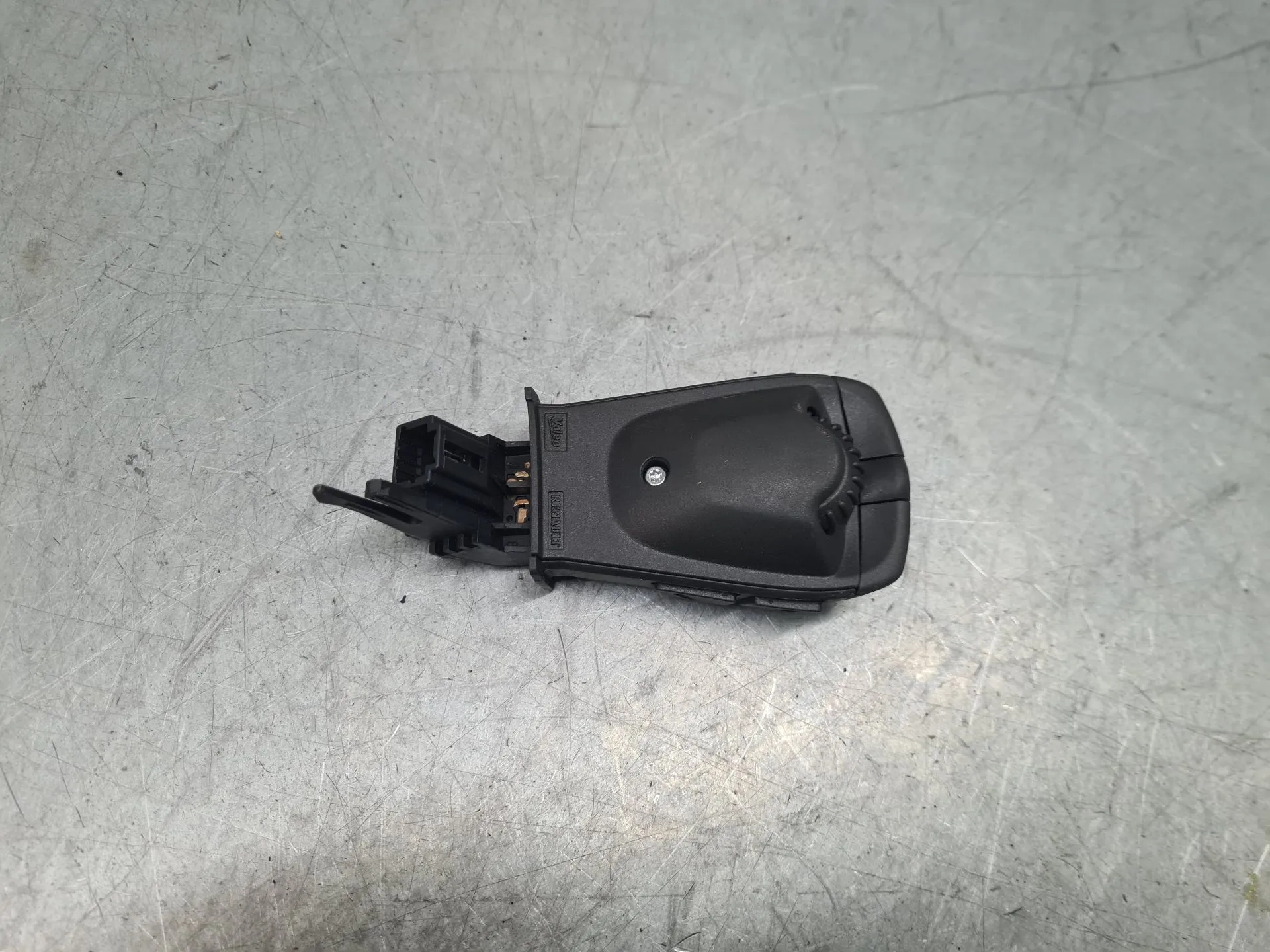 Radio control switch DACIA Sandero III Imagem-2