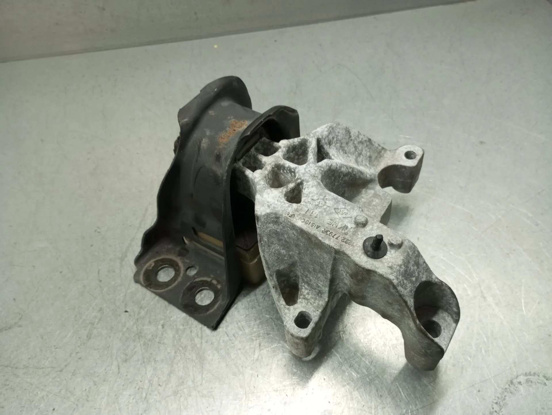 Engine Mount MERCEDES-BENZ Citan (415) Imagem-1