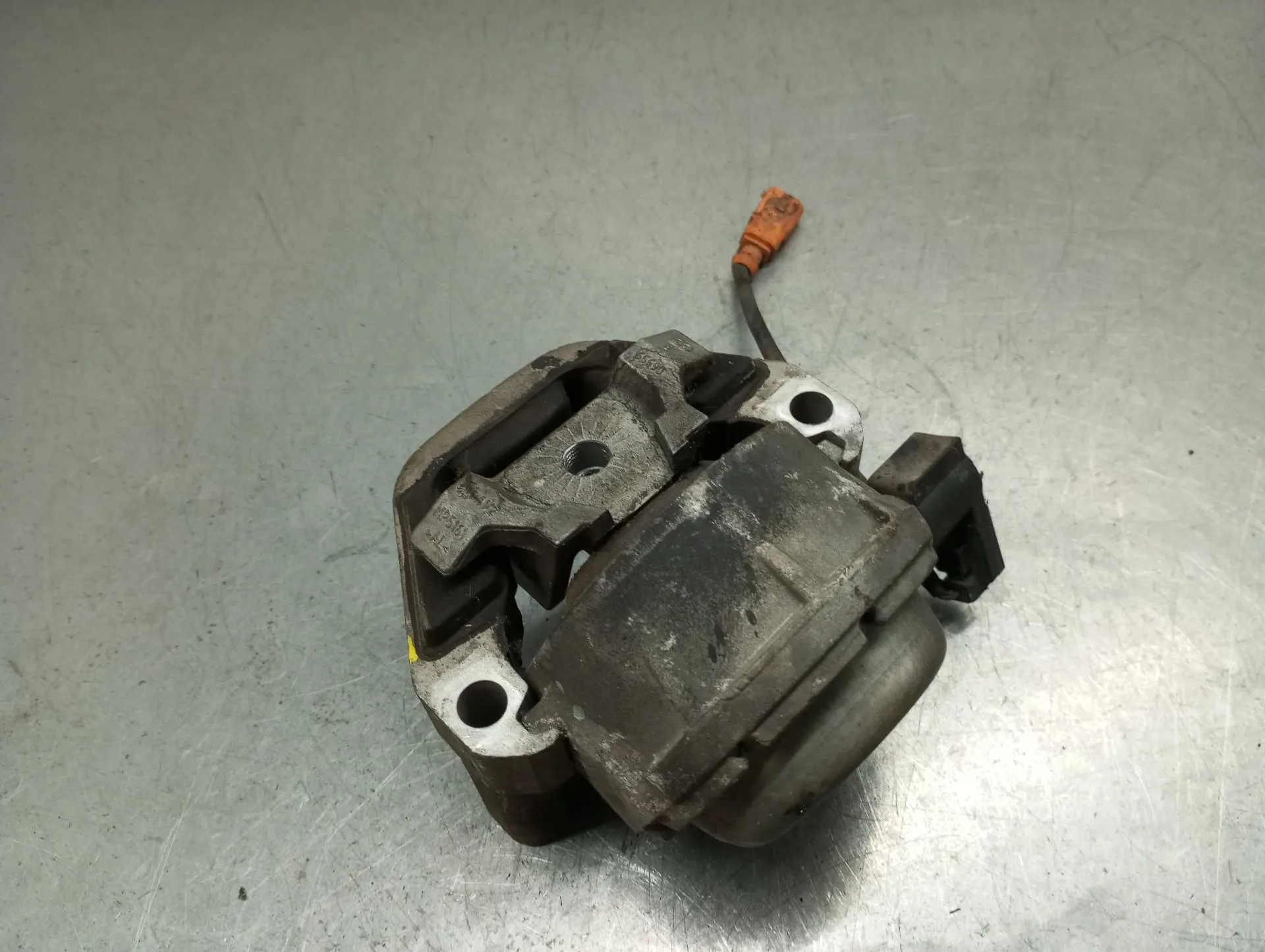 Pinça travão / maxila de travão frente esquerda RENAULT Kangoo Express (FW0/1_)