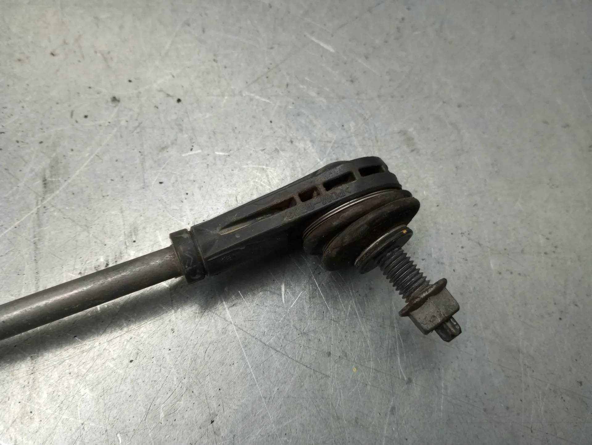 Tie rods / stabilizer links PEUGEOT 208 II Imagem-2