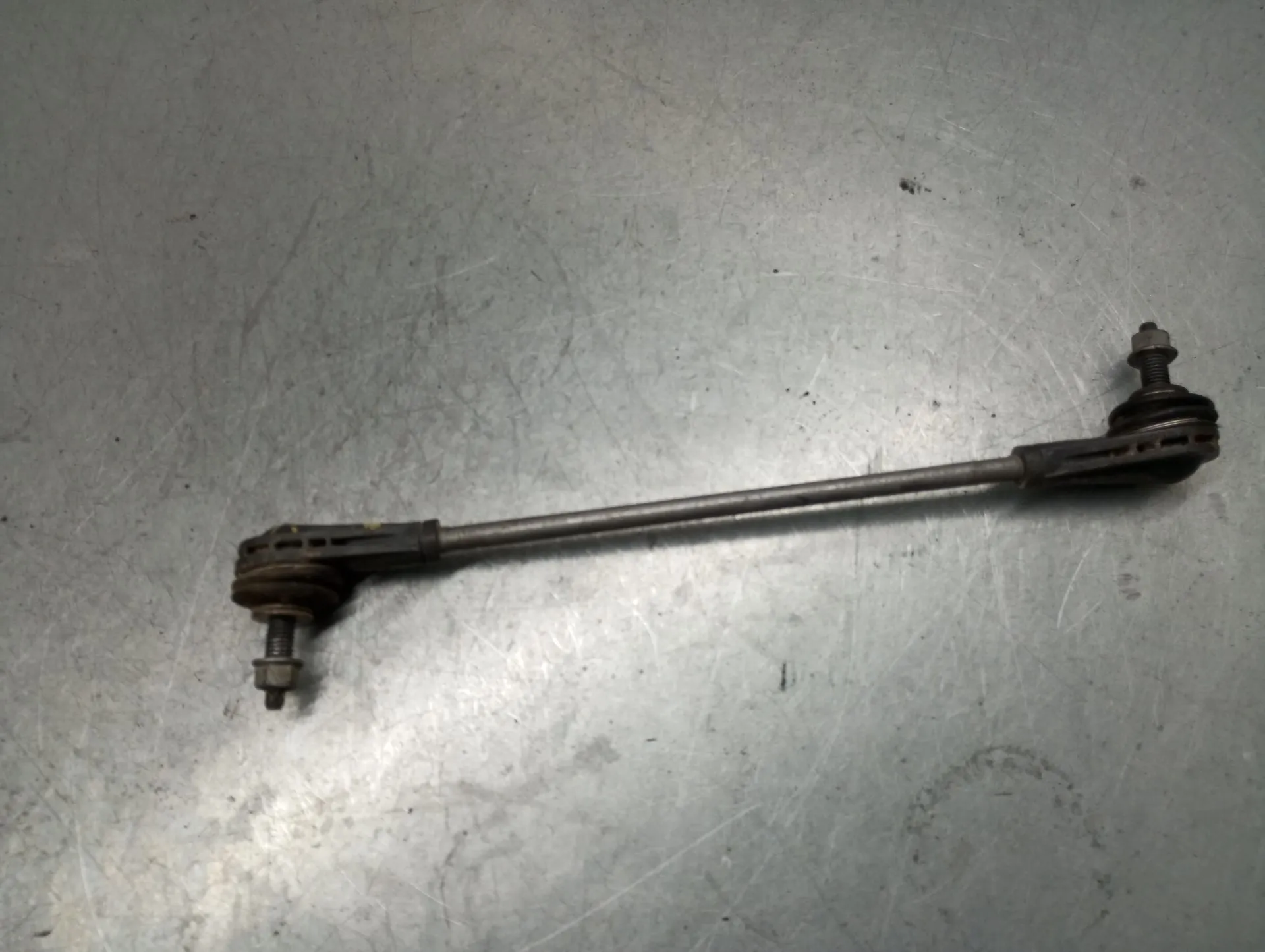 Tie rods / stabilizer links PEUGEOT 208 II Imagem-3