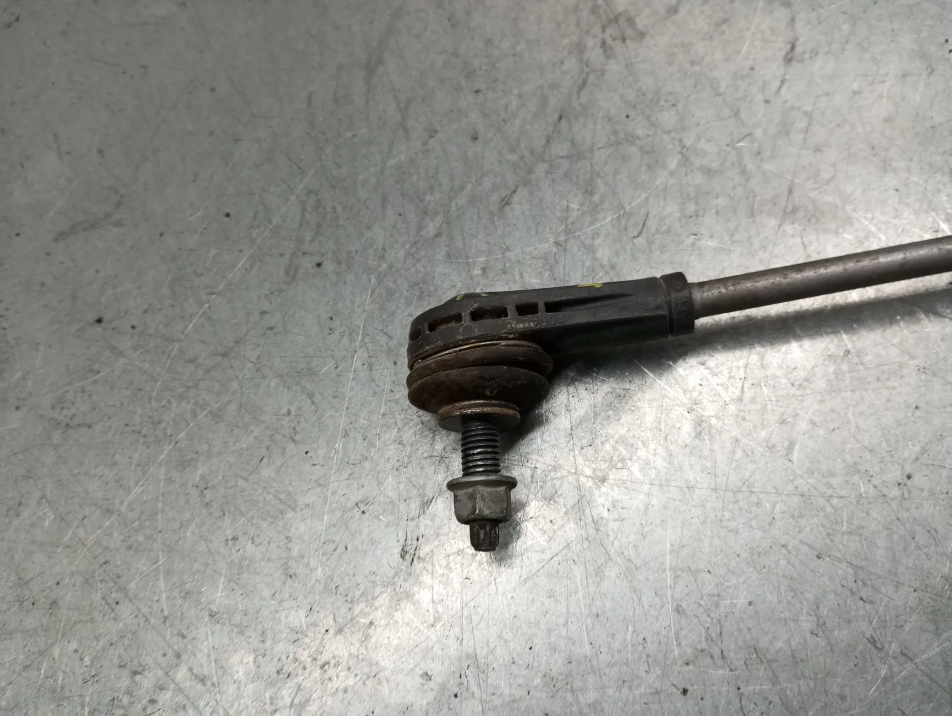 Tie rods / stabilizer links PEUGEOT 208 II Imagem-4