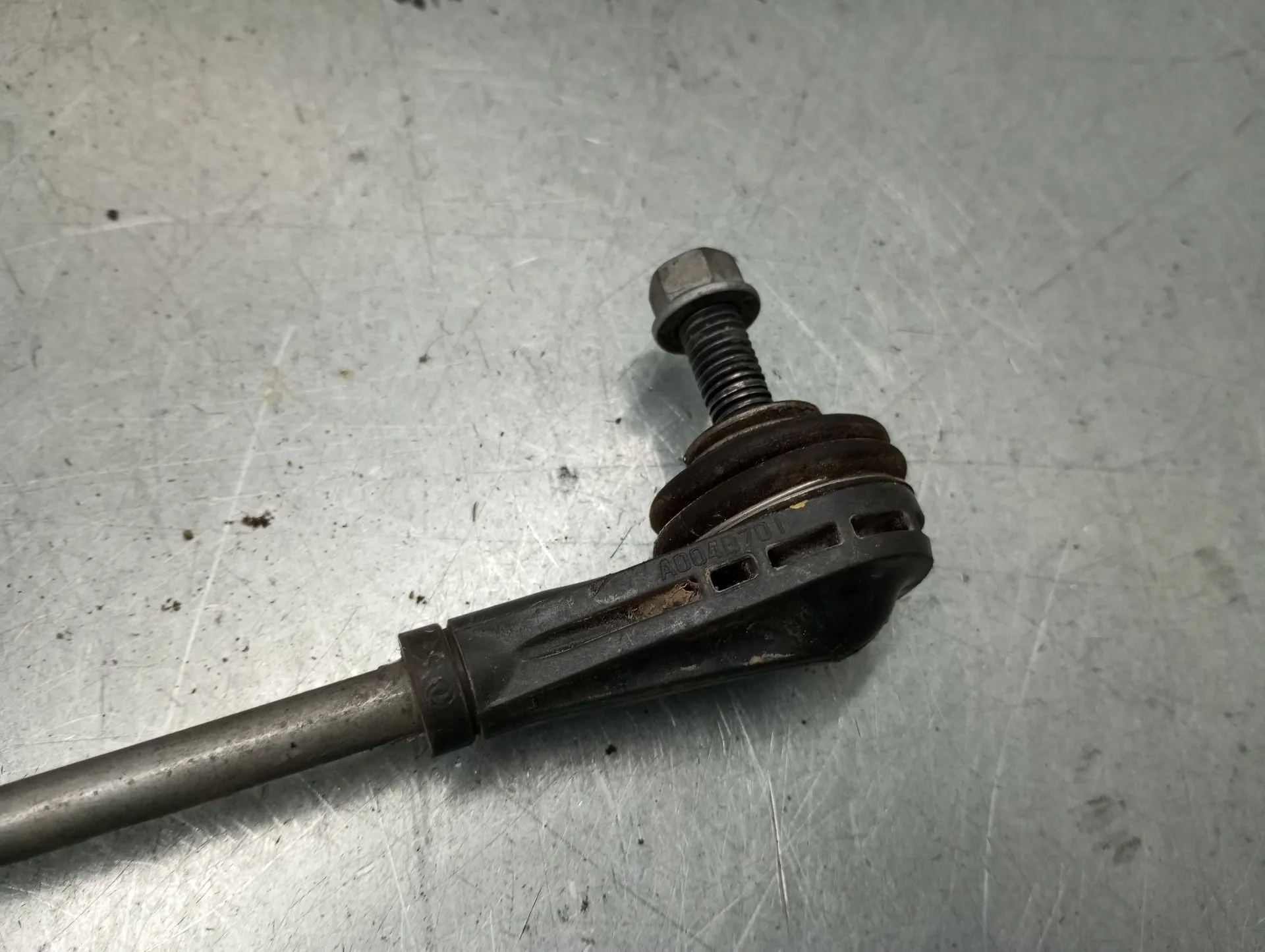 Tie rods / stabilizer links PEUGEOT 208 II Imagem-2