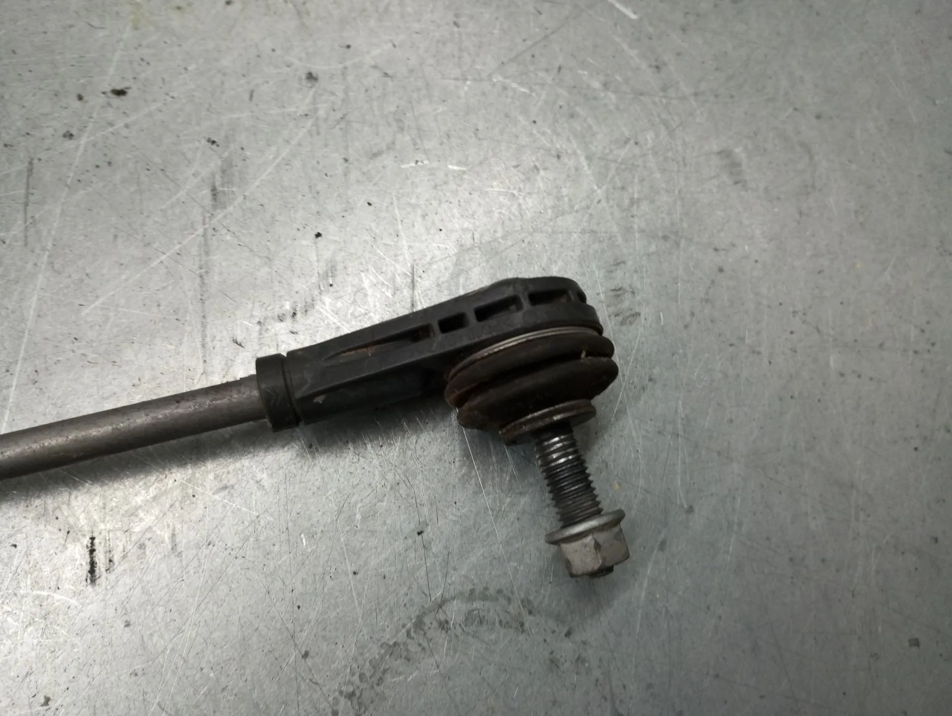 Tie rods / stabilizer links PEUGEOT 208 II Imagem-4