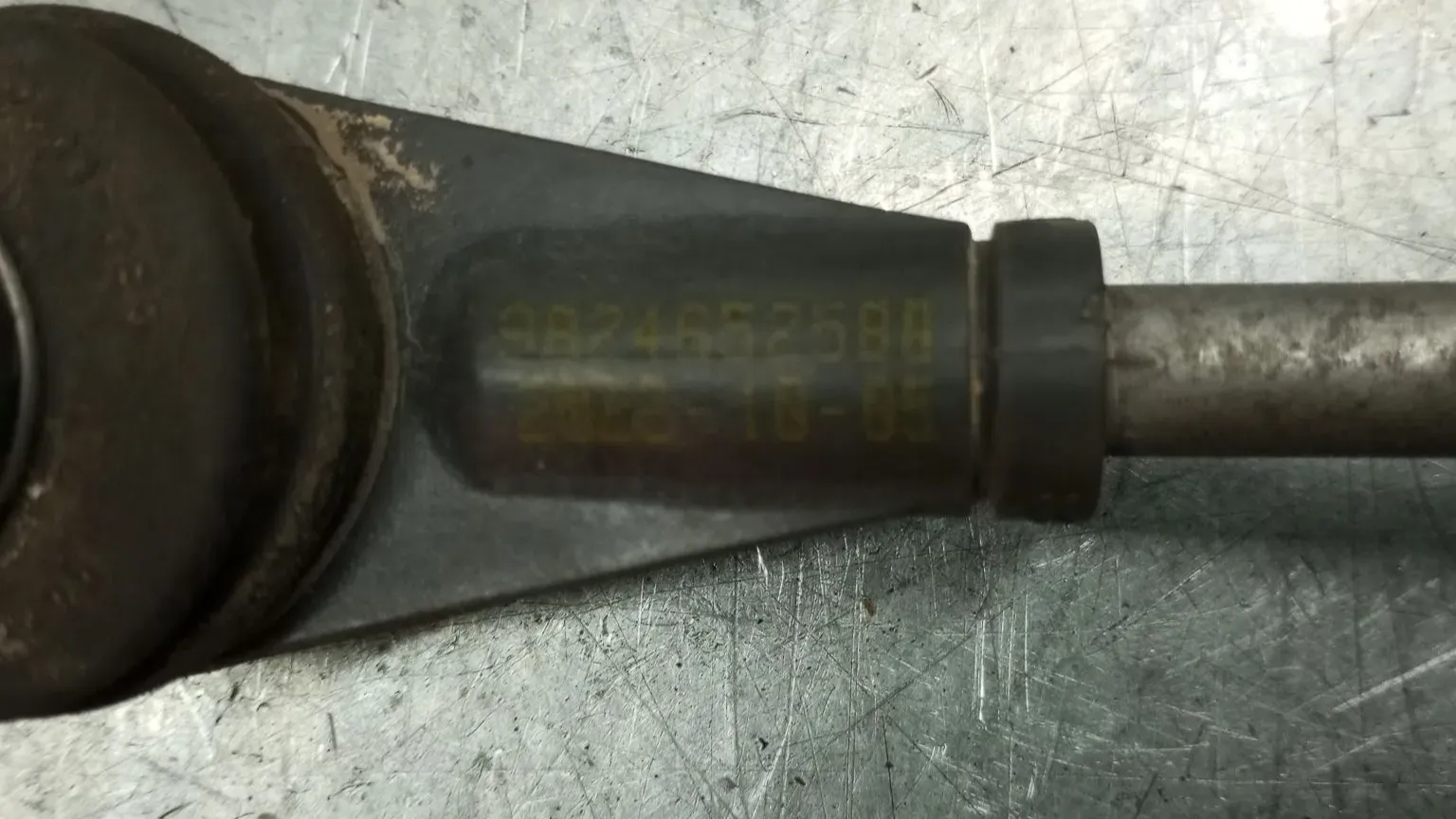 Tie rods / stabilizer links PEUGEOT 208 II Imagem-5