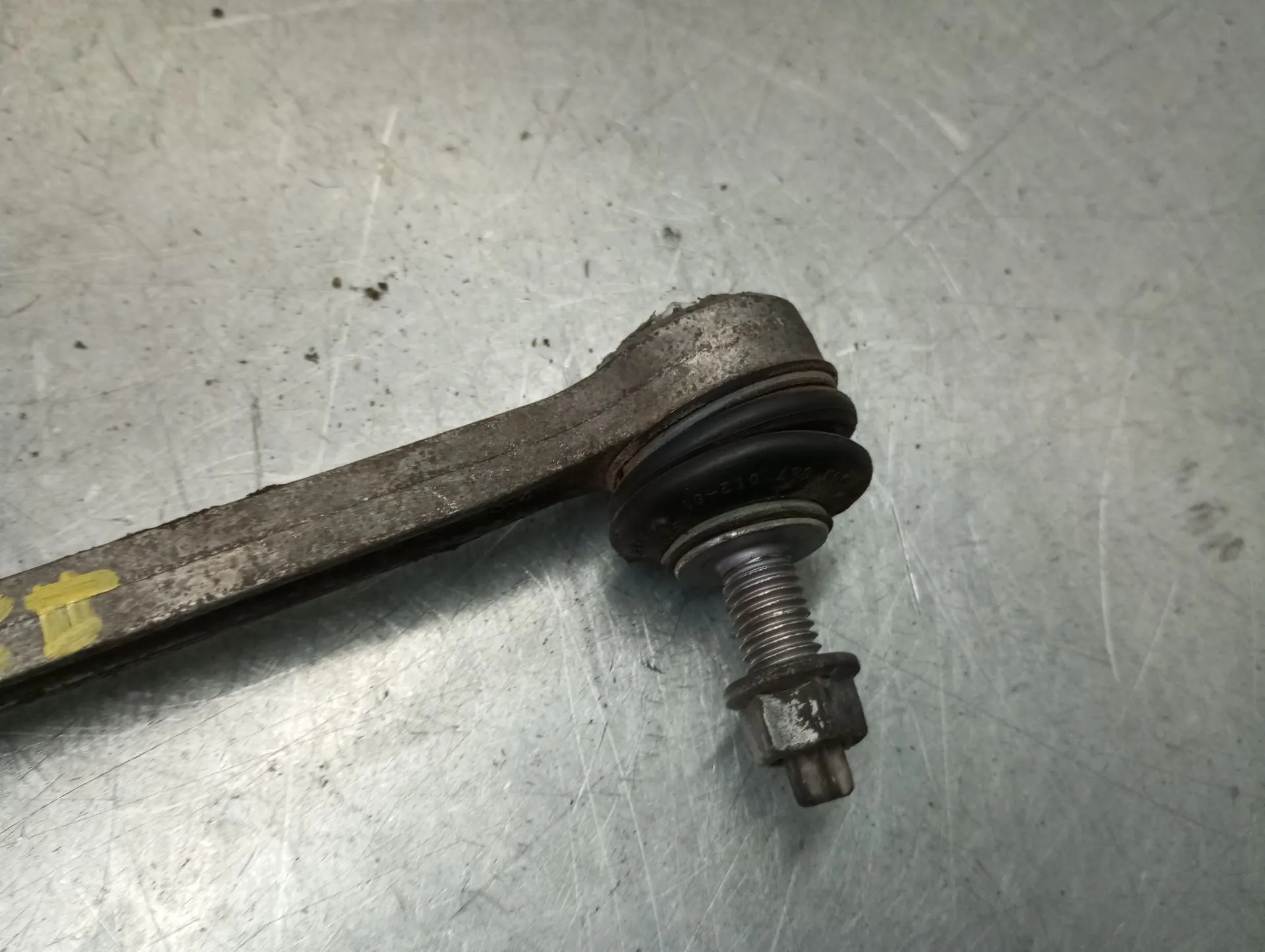 Tie rods / stabilizer links PEUGEOT 3008 II (M_) Imagem-2