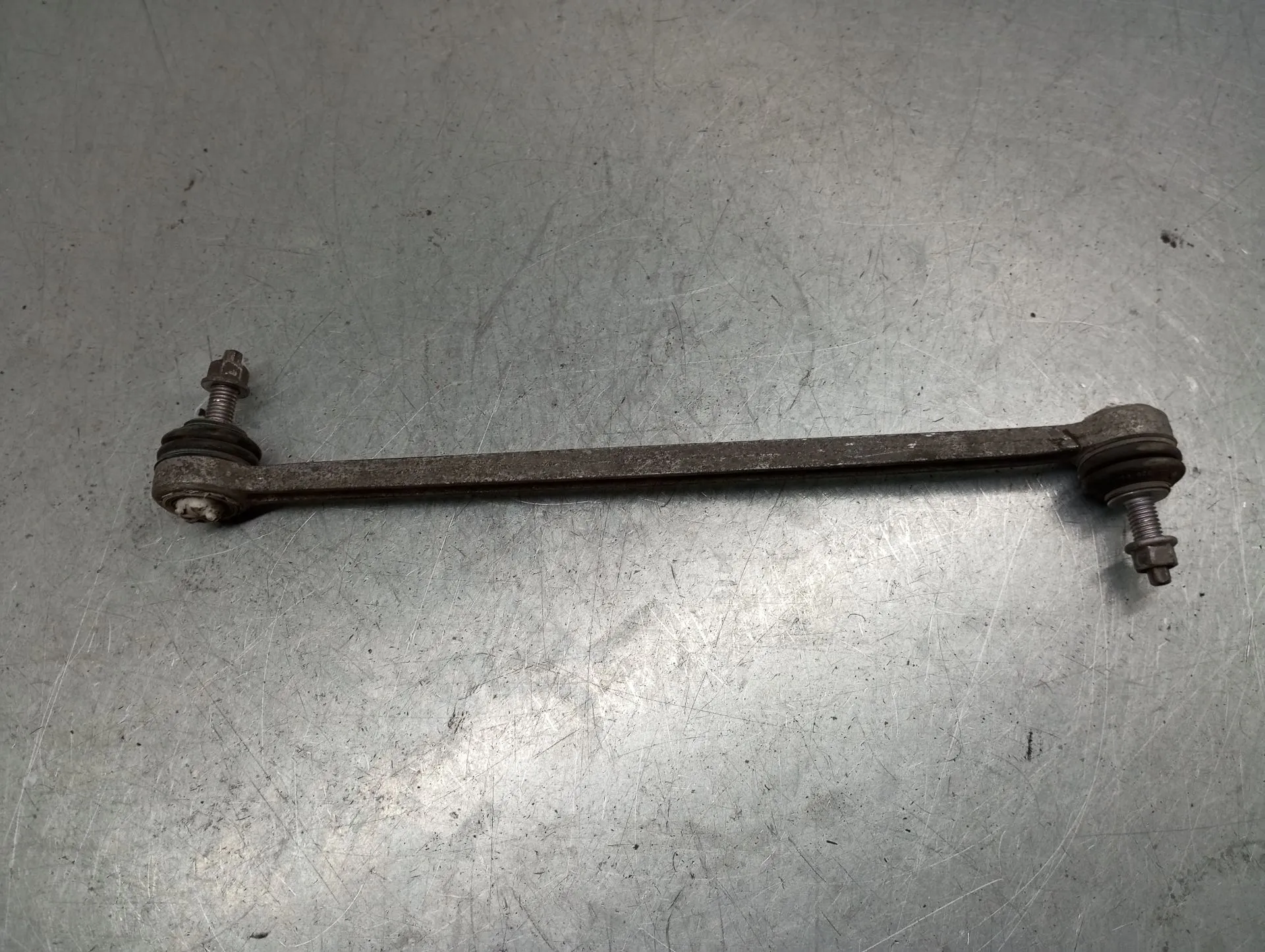 Tie rods / stabilizer links PEUGEOT 3008 II (M_) Imagem-3