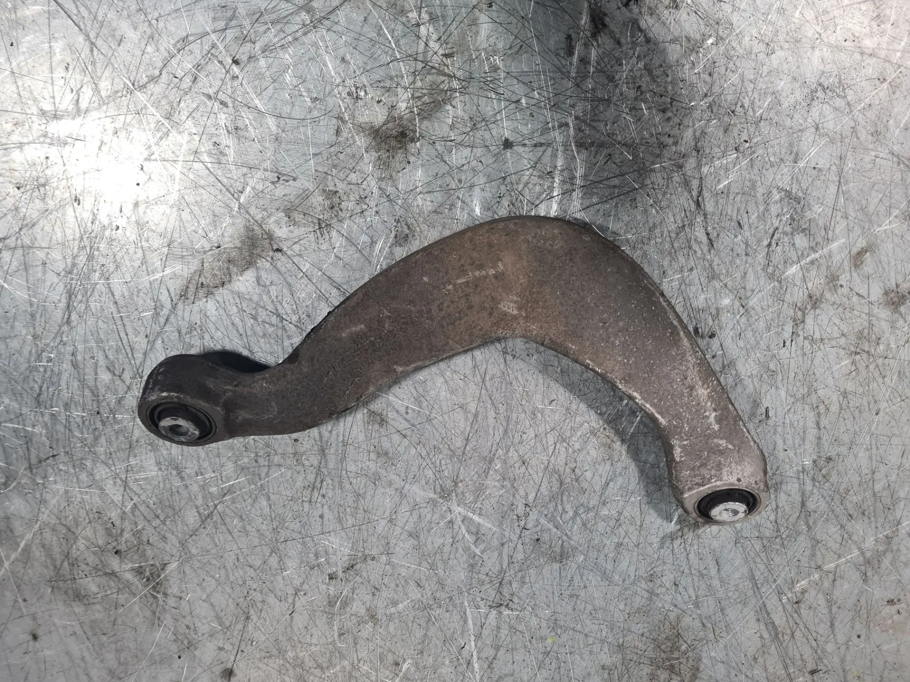 Braccio di sospensione posteriore sinistro AUDI A4 Avant (8K5, B8) Imagem-1