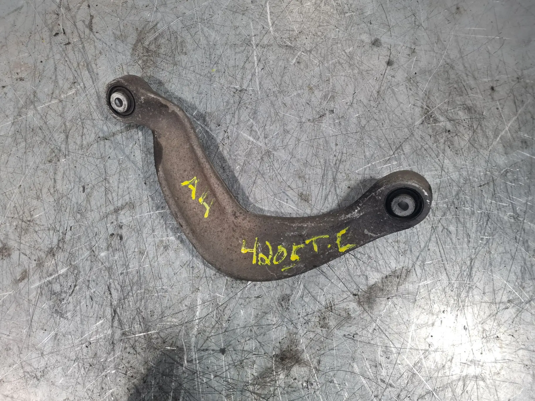 Braccio di sospensione posteriore sinistro AUDI A4 Avant (8K5, B8)