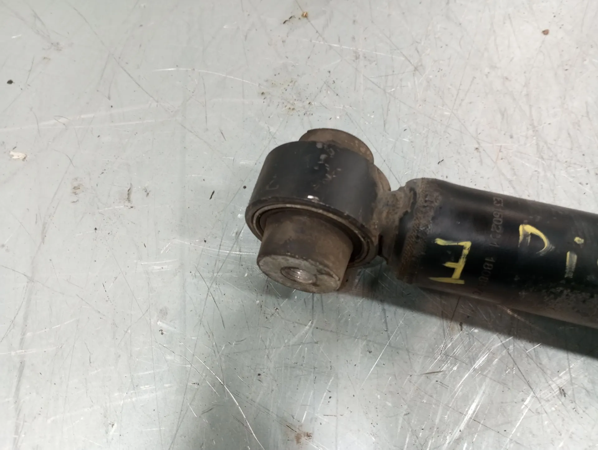 Amortiguador Trasero Izquierdo LAND ROVER Discovery Sport (L550) Imagem-2