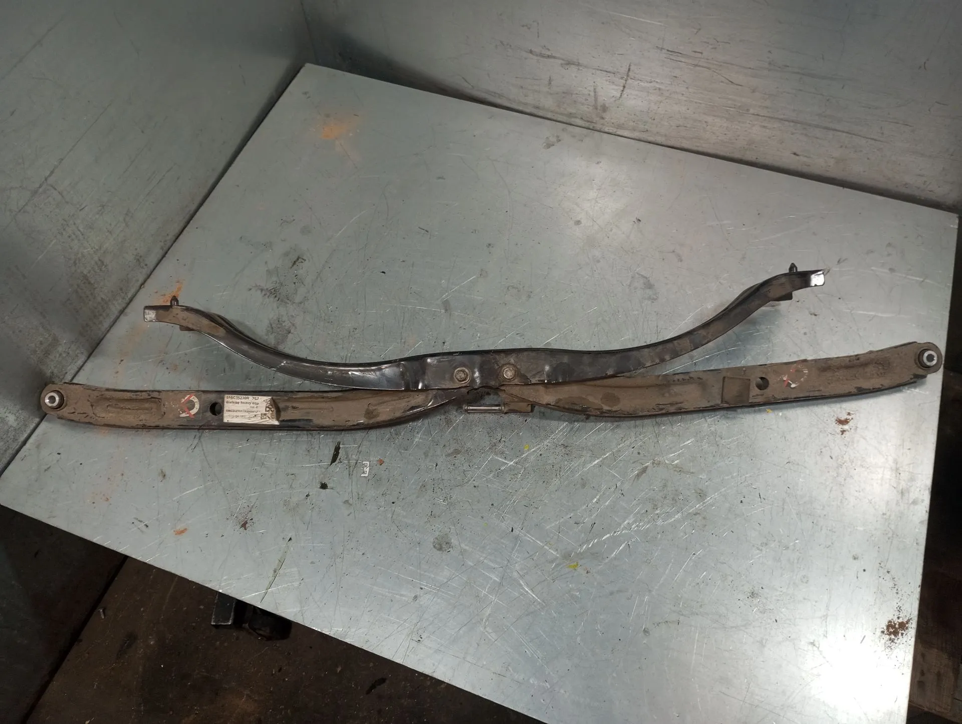 Charriot trás RENAULT Twingo III (BCM_)