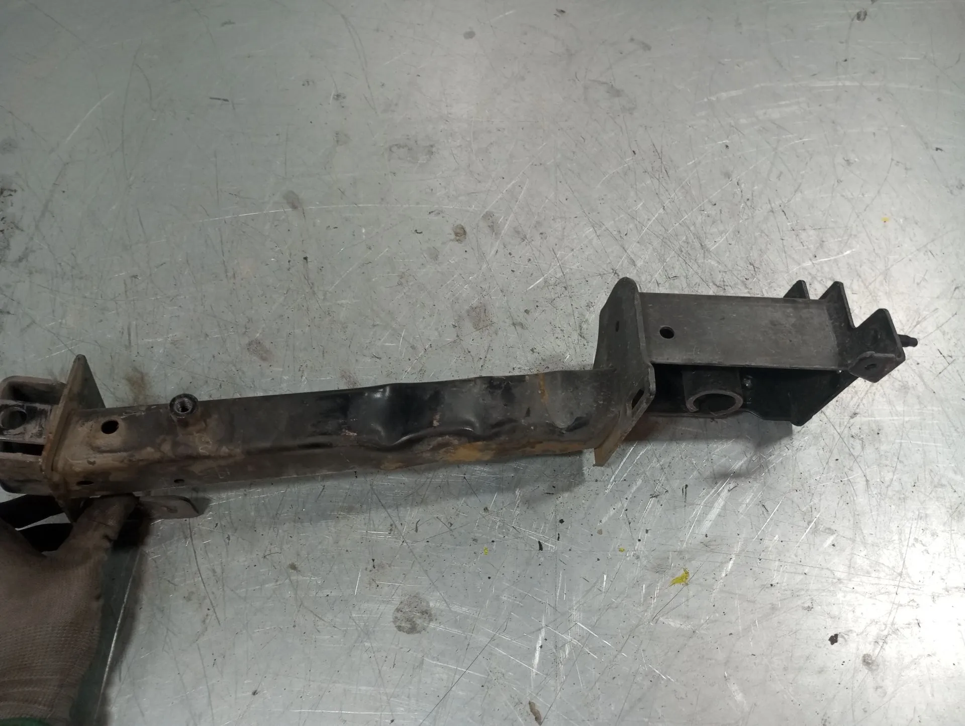 Suporte genérico RENAULT Megane IV (B9A/M_) Imagem-1