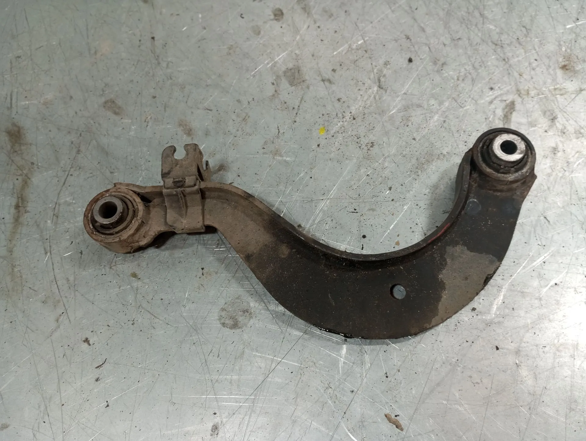 Braccio di sospensione posteriore sinistro VOLKSWAGEN Passat CC (357) Imagem-1