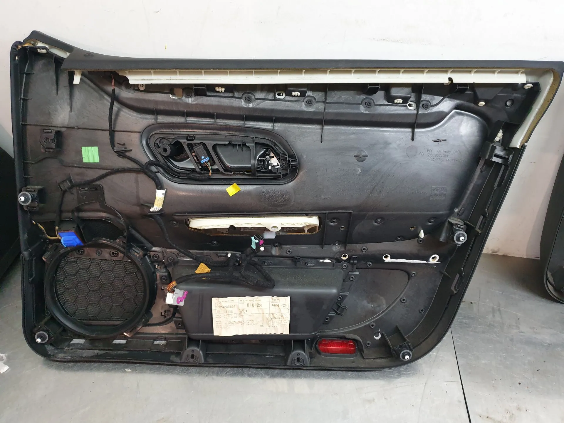 Revestimiento interior de puerta delantero izquierdo VOLKSWAGEN Passat CC (357) Imagem-1