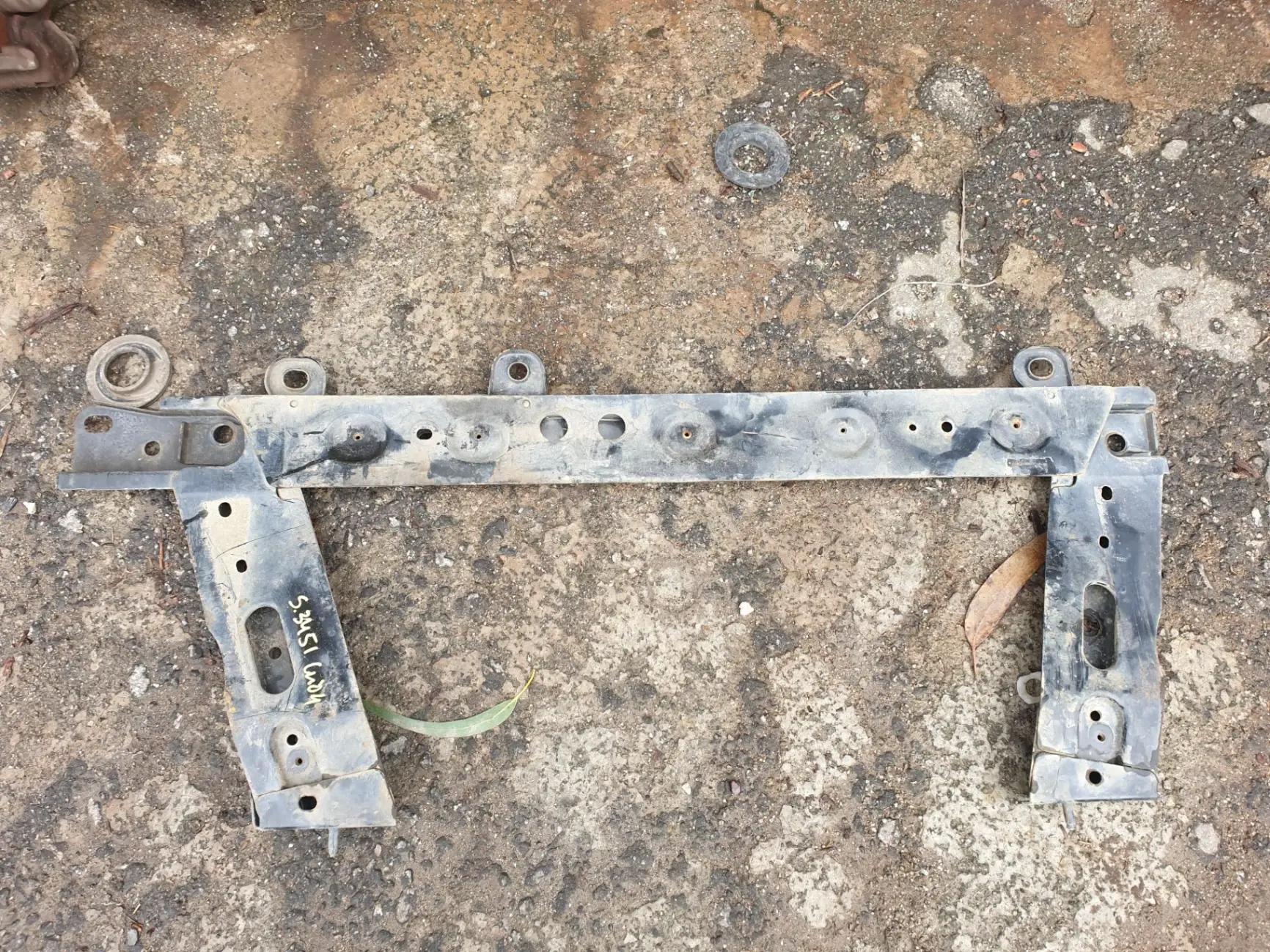 Travessa dos radiadores RENAULT Clio IV (BH_)