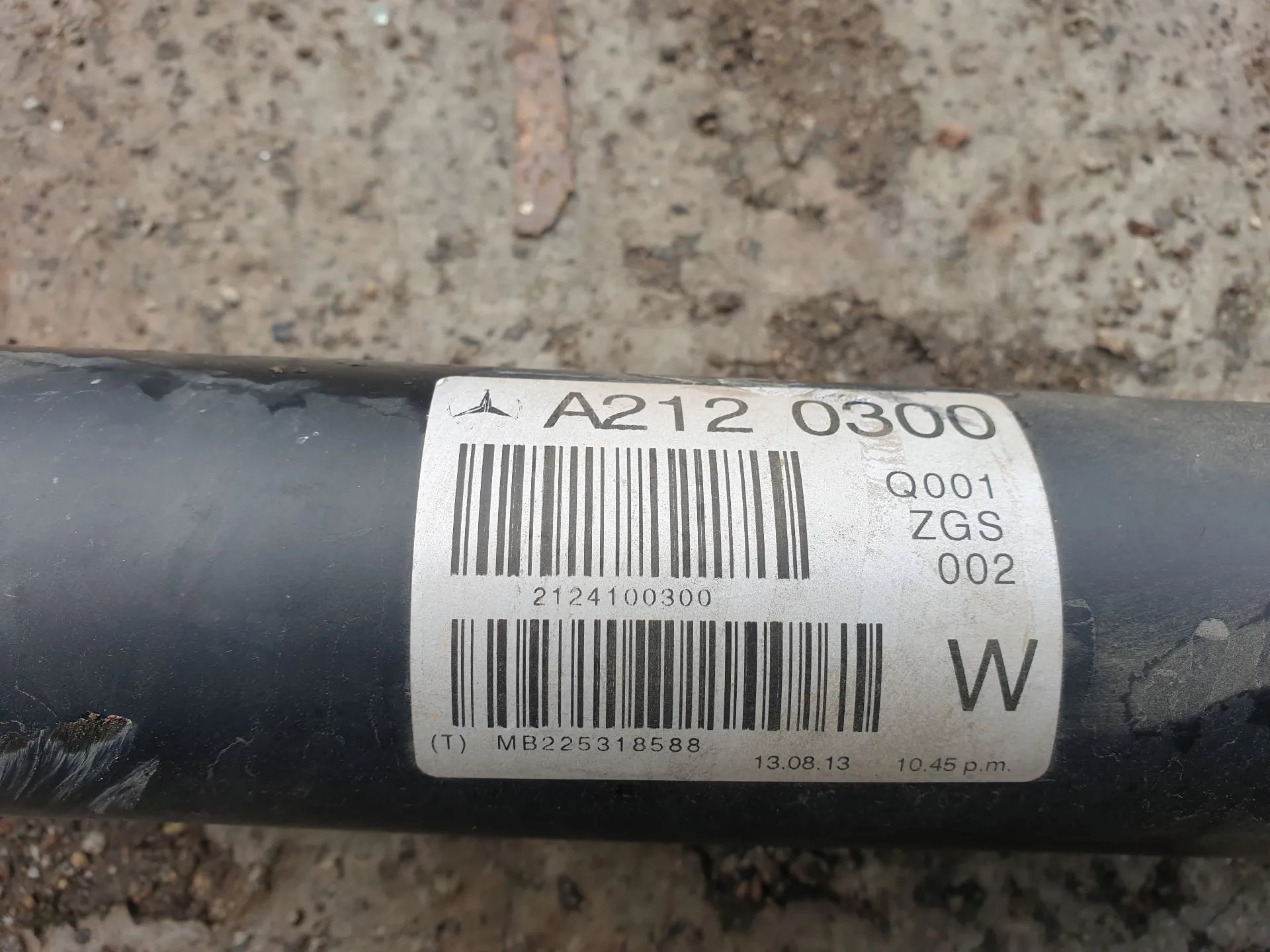 Central driveshaft MERCEDES-BENZ Classe E (W212) Imagem-3