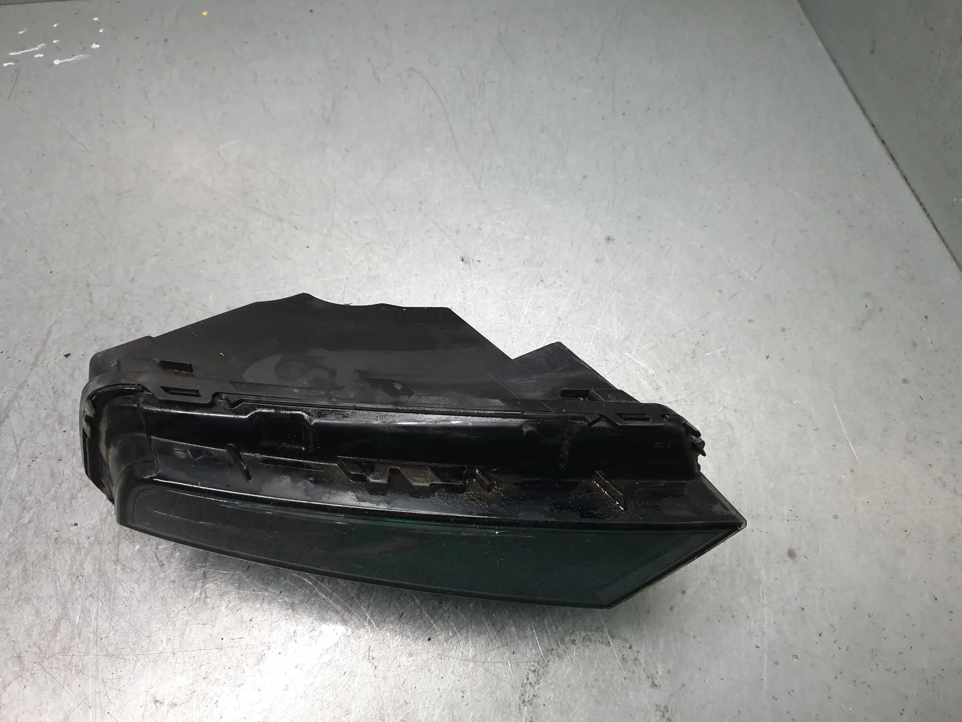 Lumière diurne Droite SEAT Leon ST (5F8) Imagem-2