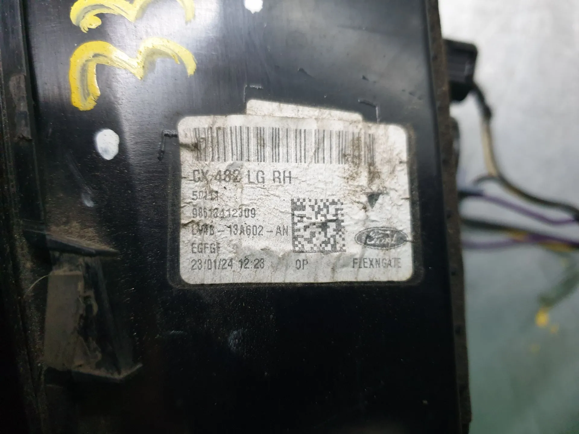 Feu de coffre Gauche FORD Kuga III (DFK) Imagem-4