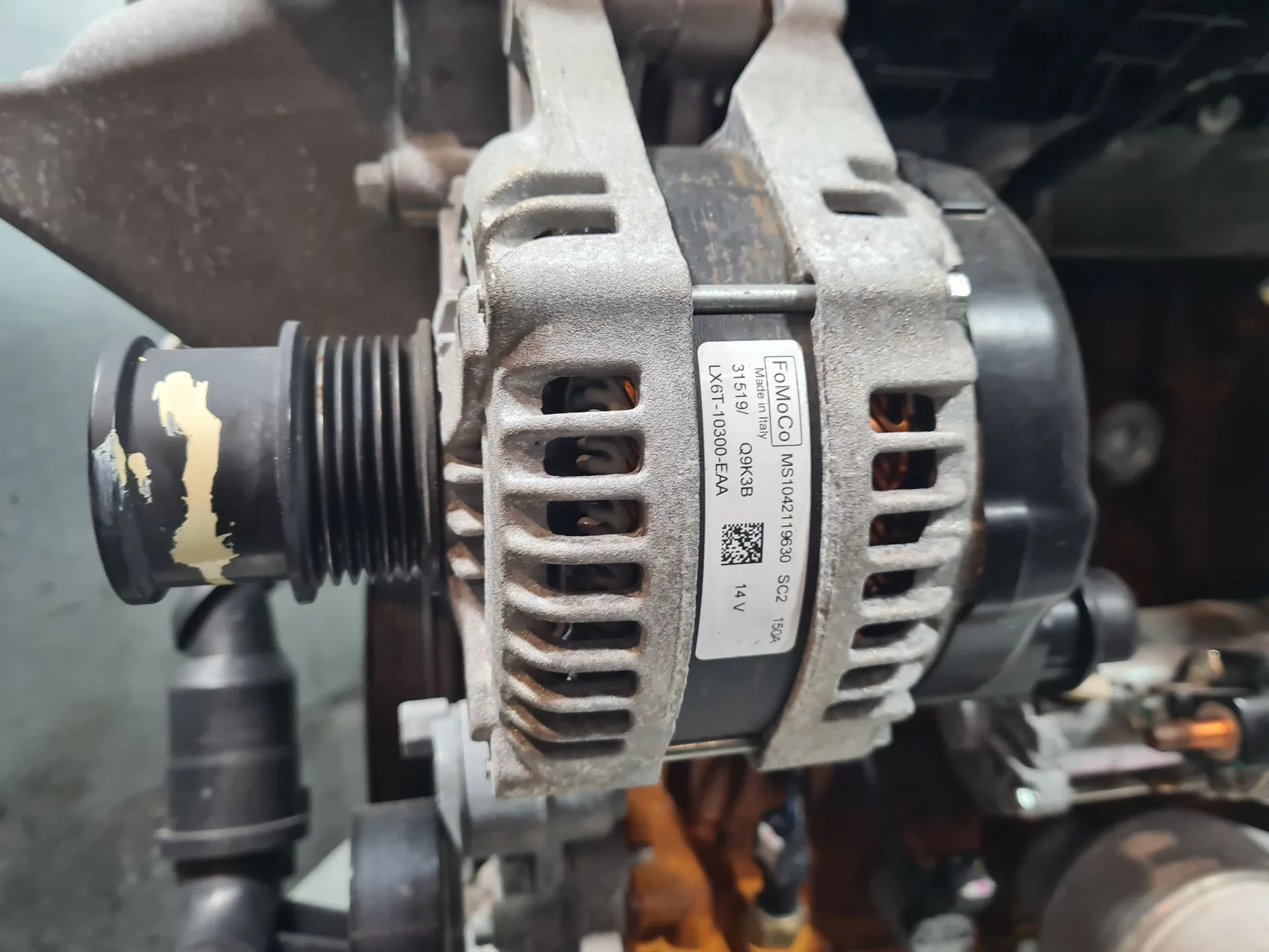 Alternador FORD Fiesta VII (HJ, HF)