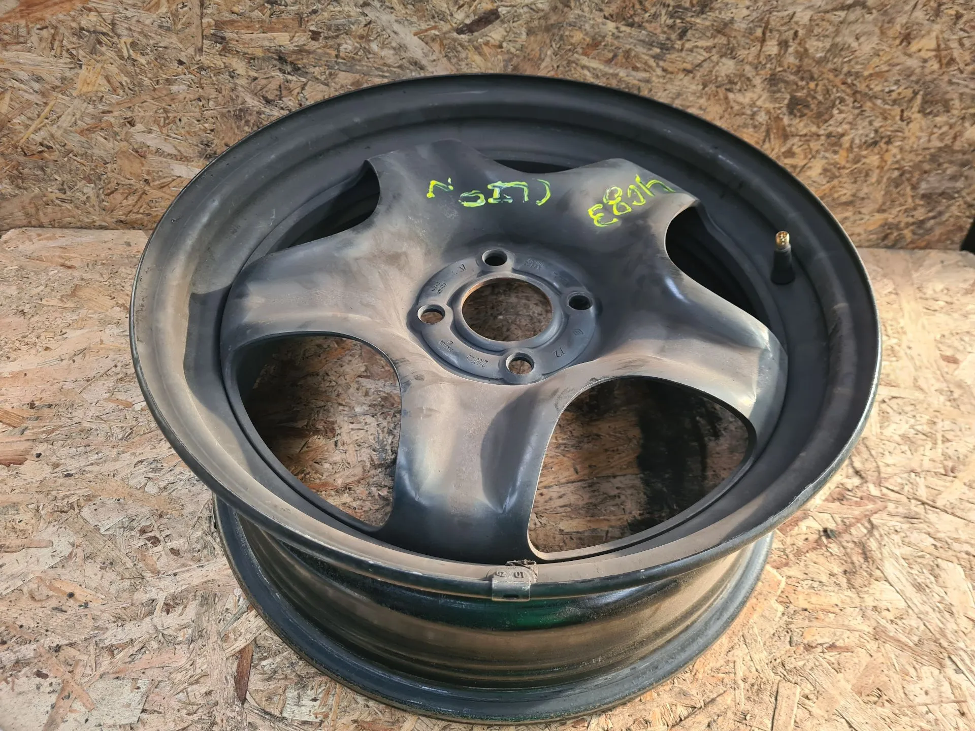 Llanta Trasera Izquierda RENAULT Clio V (BF_)